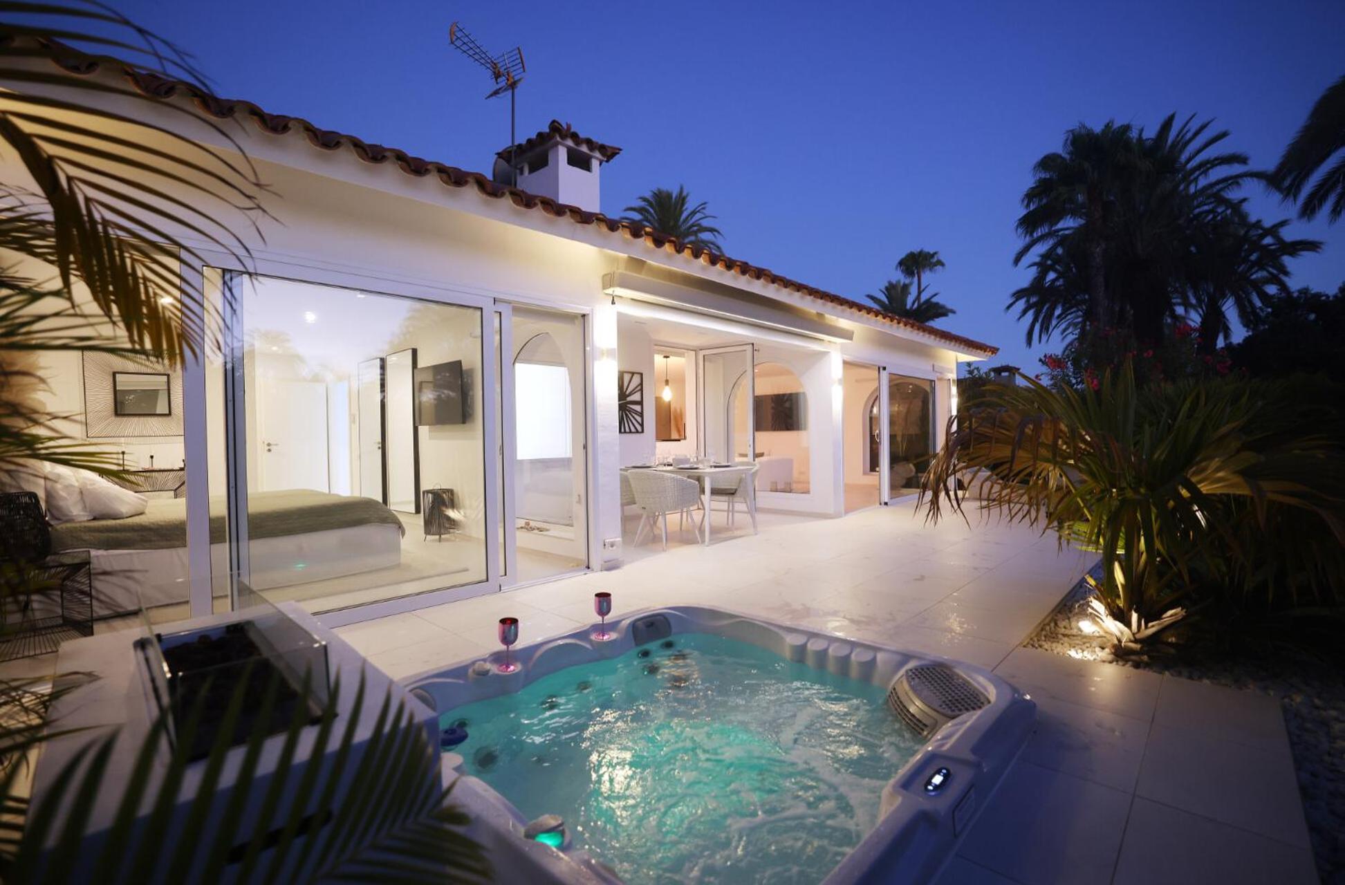 Hotel Premium Bungalow
