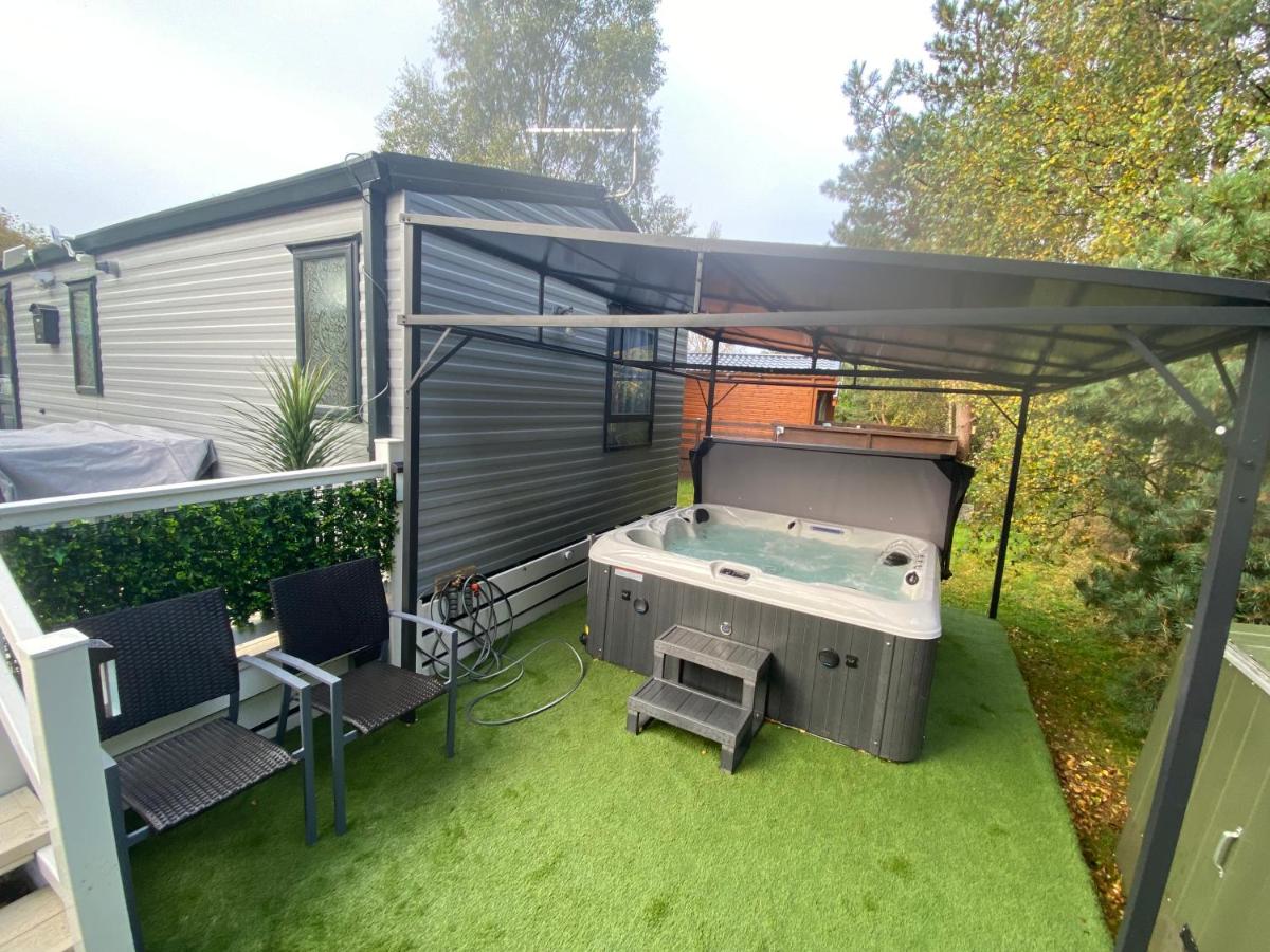 Hotel All Weather Hot Tub & Cosy Cabin In Northumberland