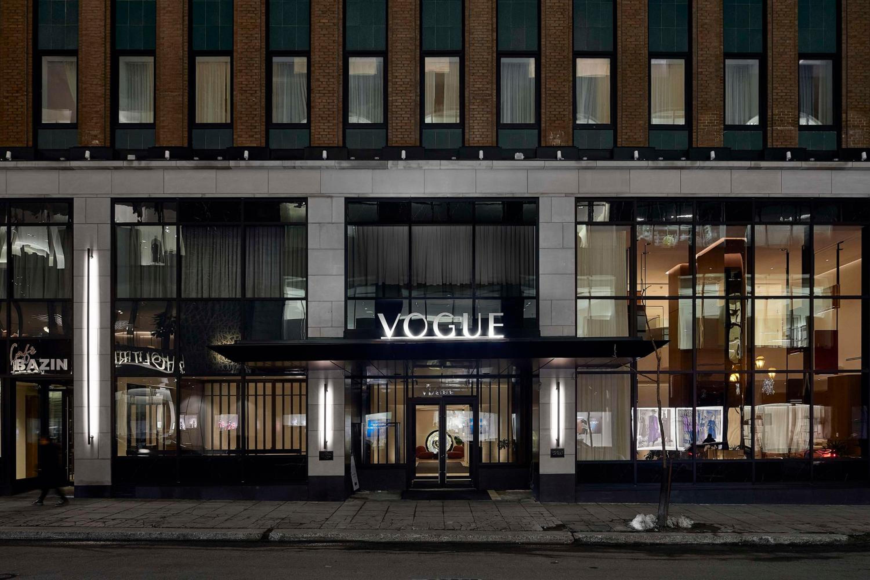 Hotel Vogue Hotel Montreal Downtown, Curio Collection by Hilton