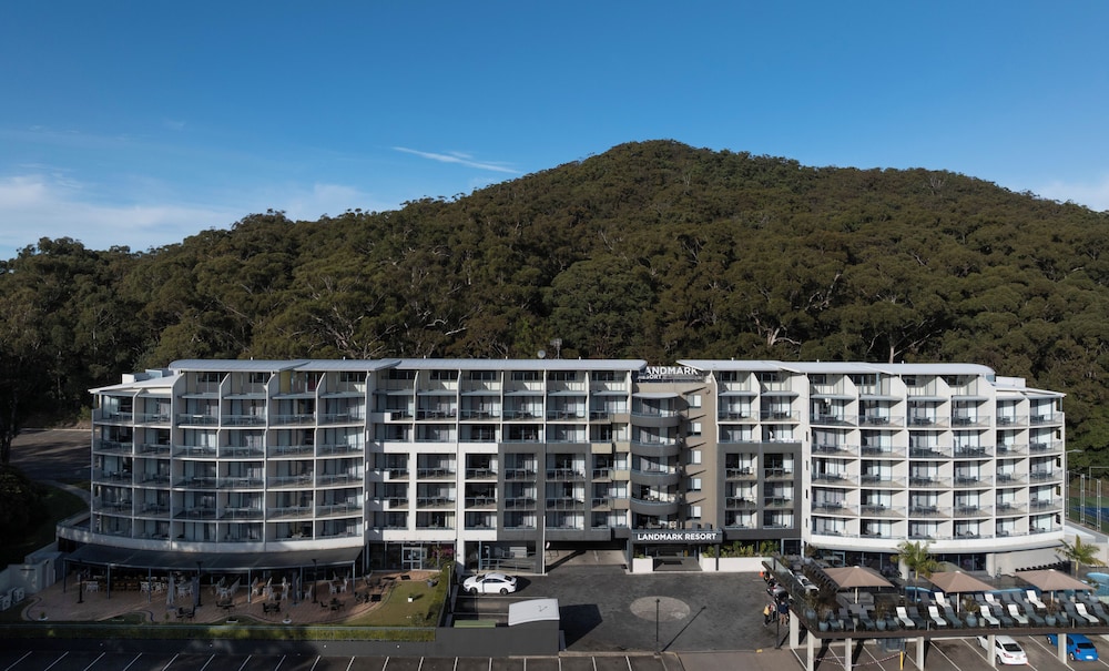 Hotel Landmark Resort Nelson Bay