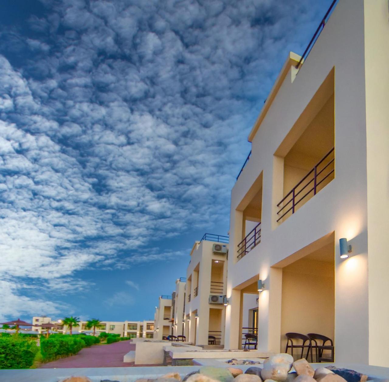 Hotel New Eagles Aqua Park Resort