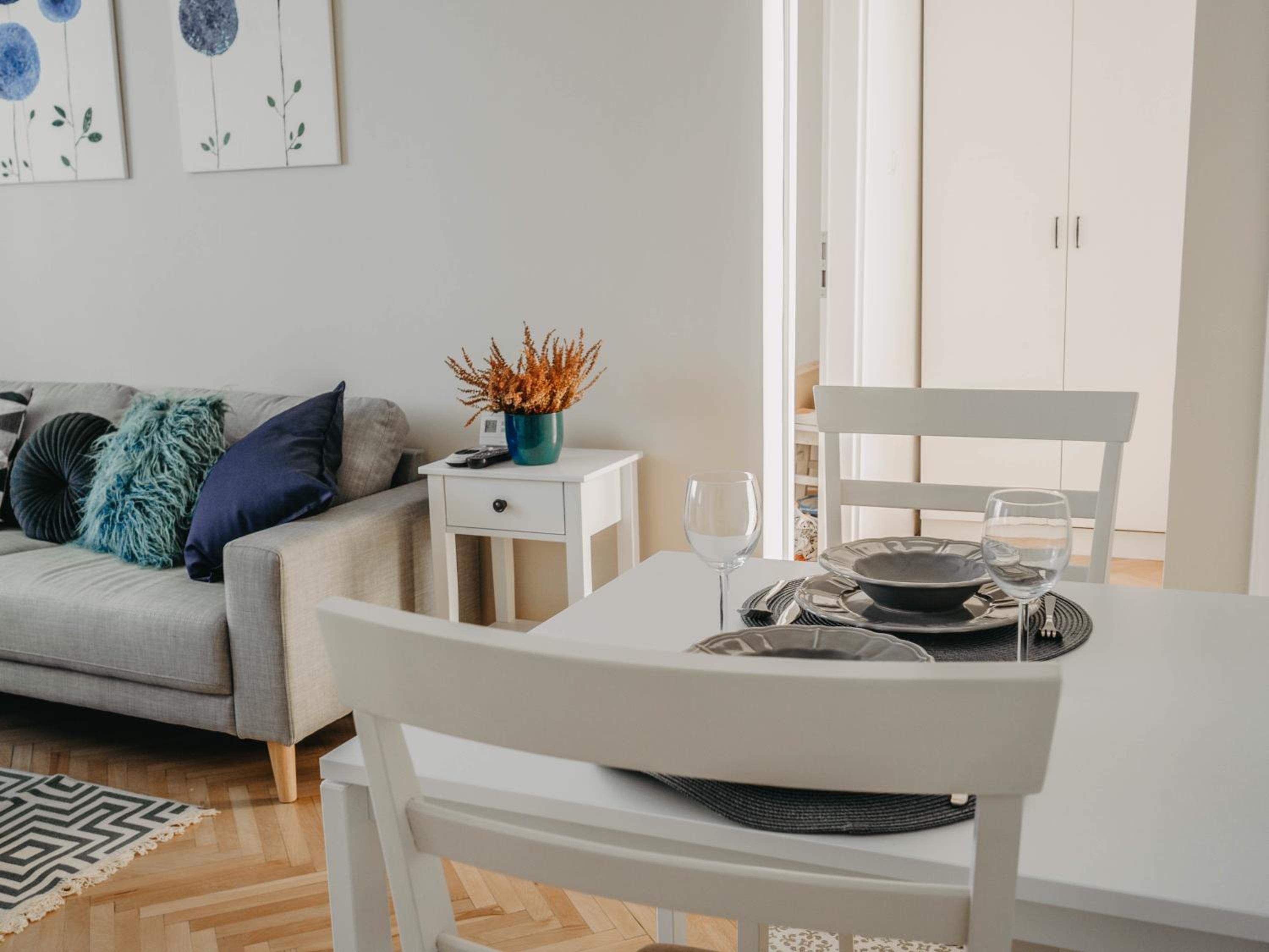 Hotel Business And Travel Central Apartment