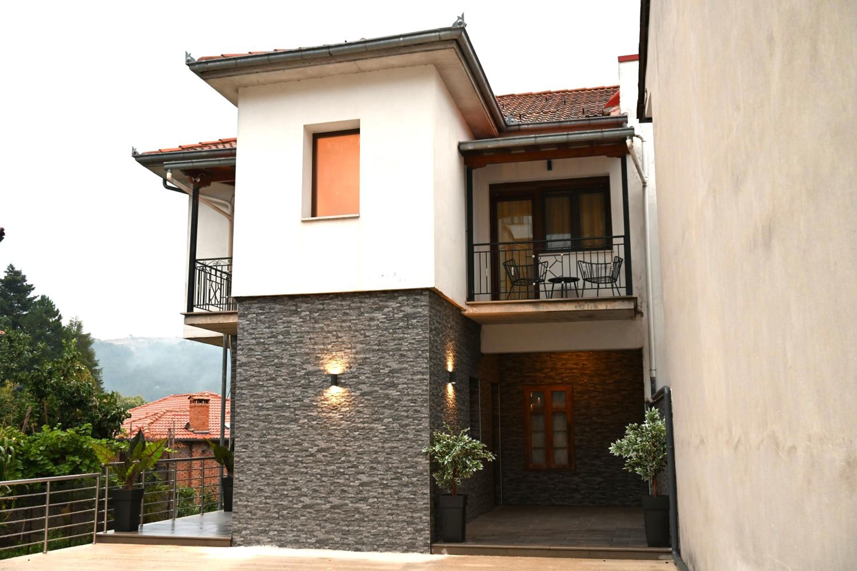 Hotel George Living House