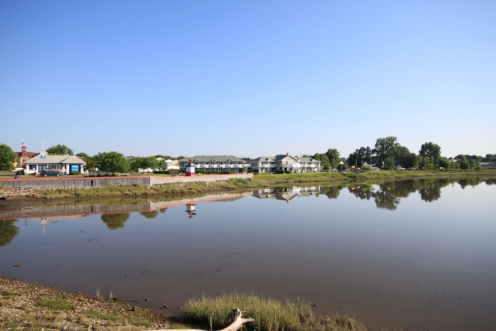 Hotel Motel Grand-Pré Inc