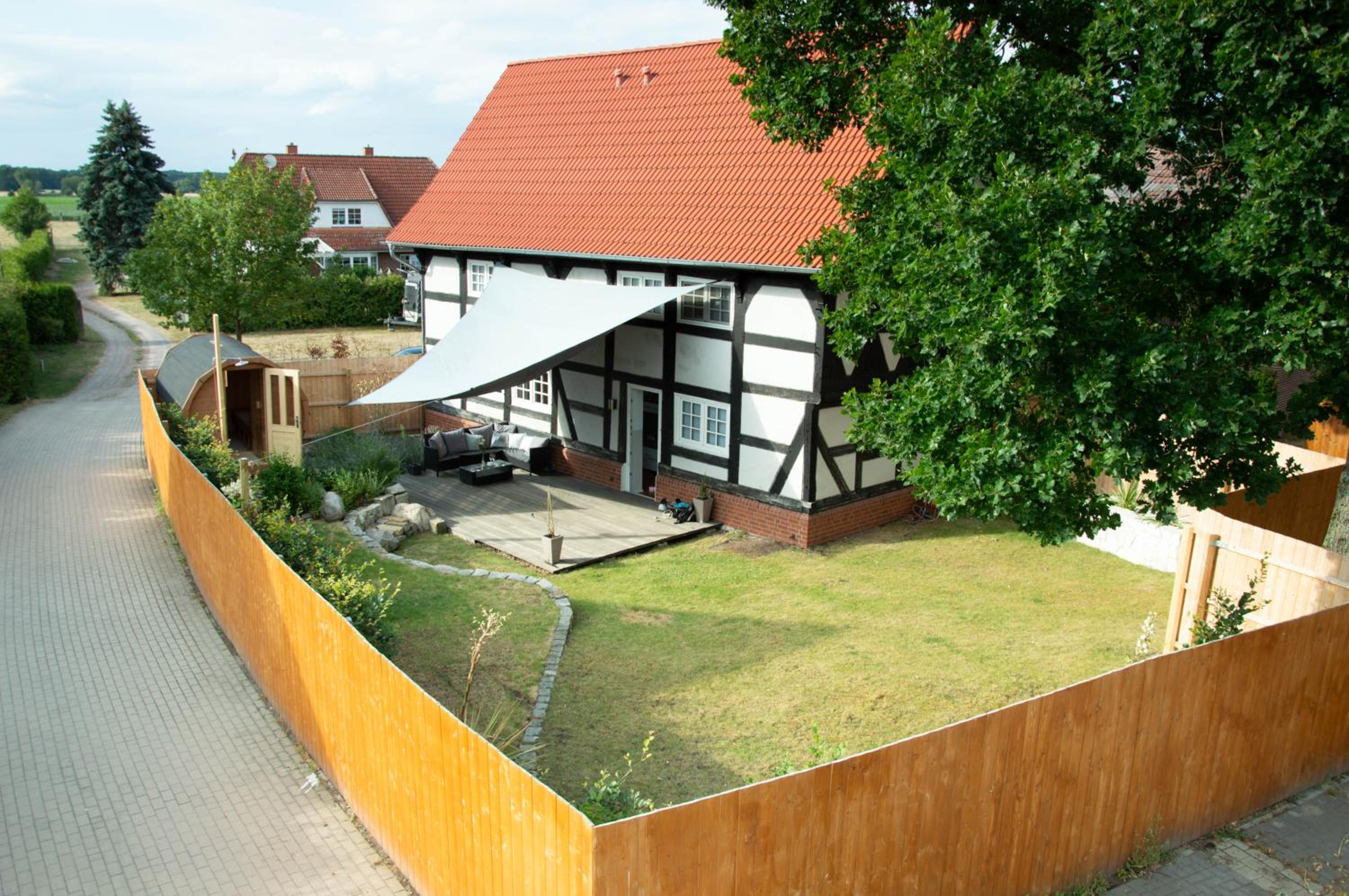 Hotel Luxusferienhaus Isernhagen