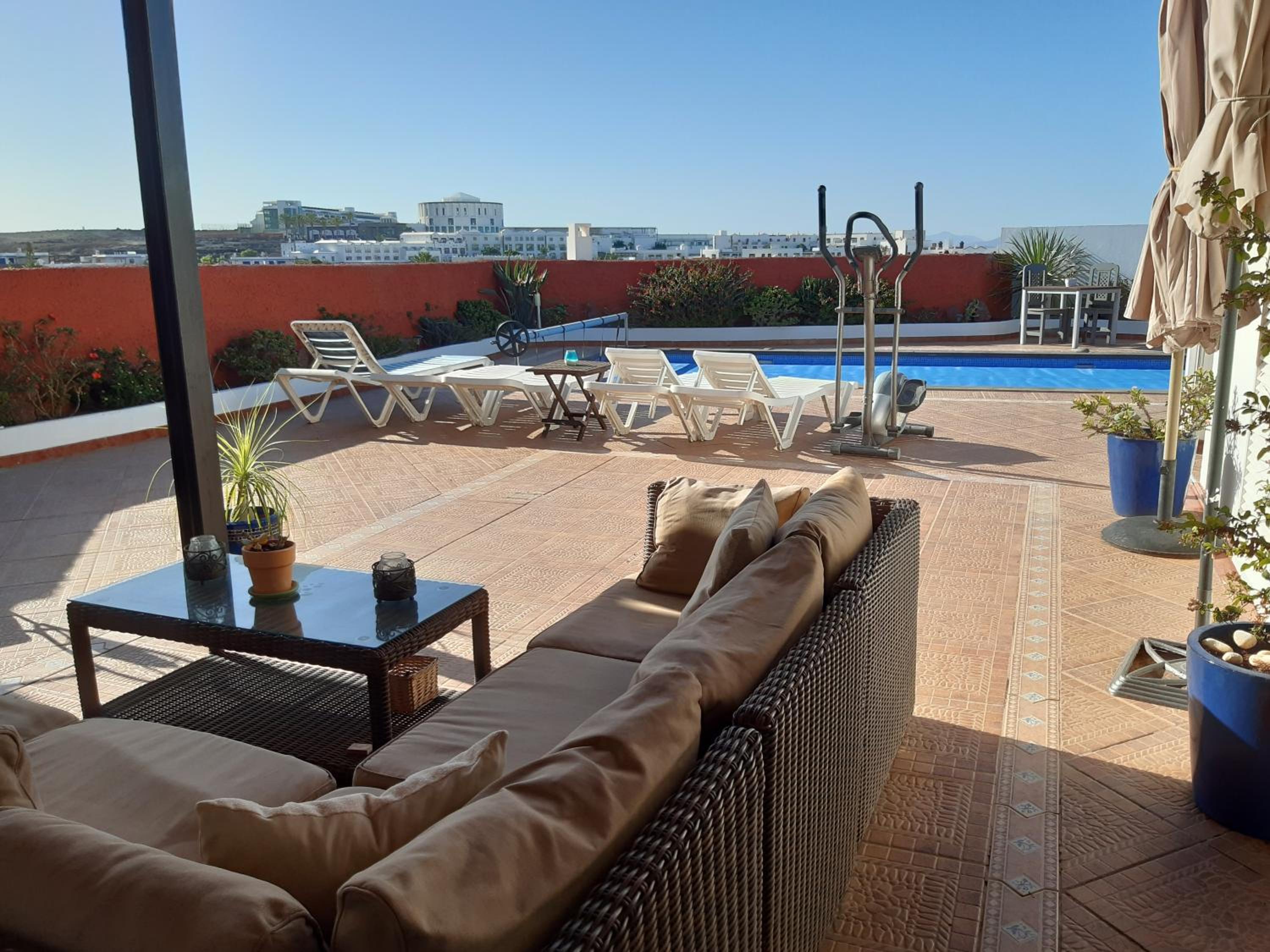 Hotel Extremely Private Villa. Heated Pool & Jacuzzi. Pool Wet Bar. Great Views.