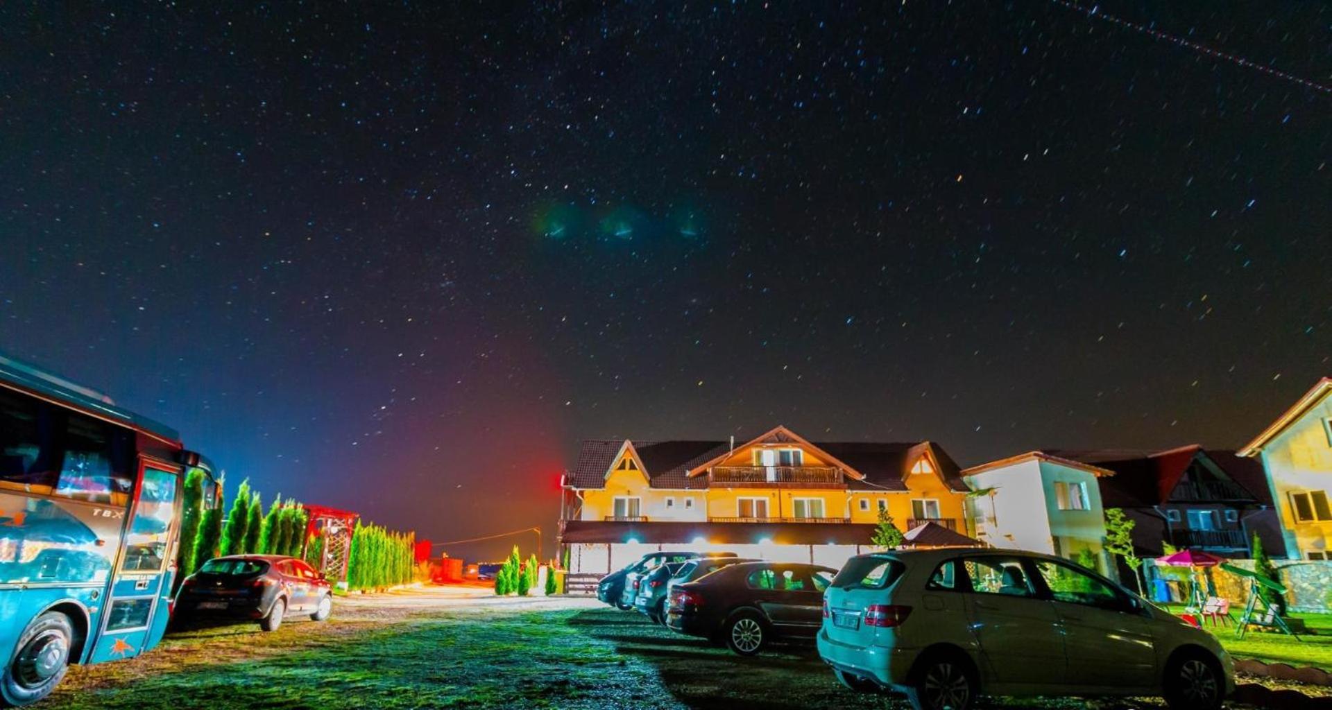 Hotel Pensiunea Mountain King