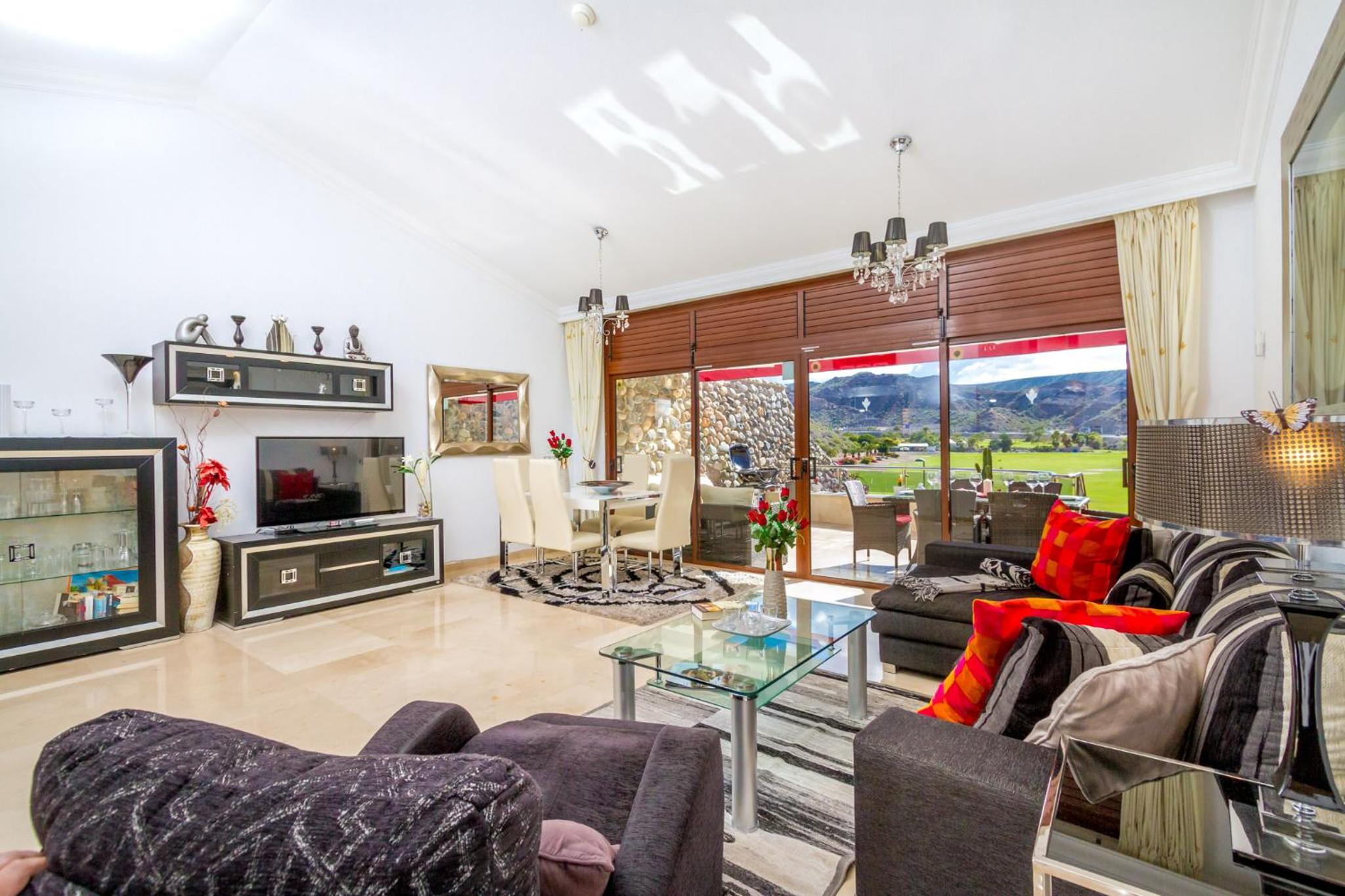 Hotel Casa Holmston, Duplex Villa With Hot Tub In Anfi Tauro Topaz