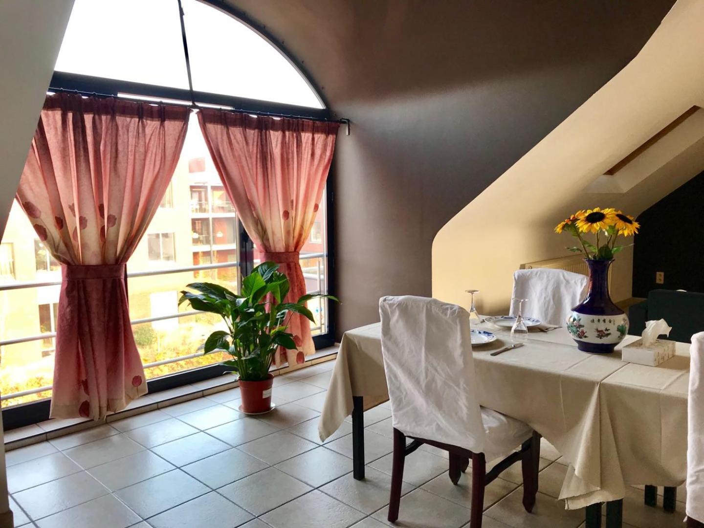 Hotel FANTASIA a spacious beautiful apartment & affordable