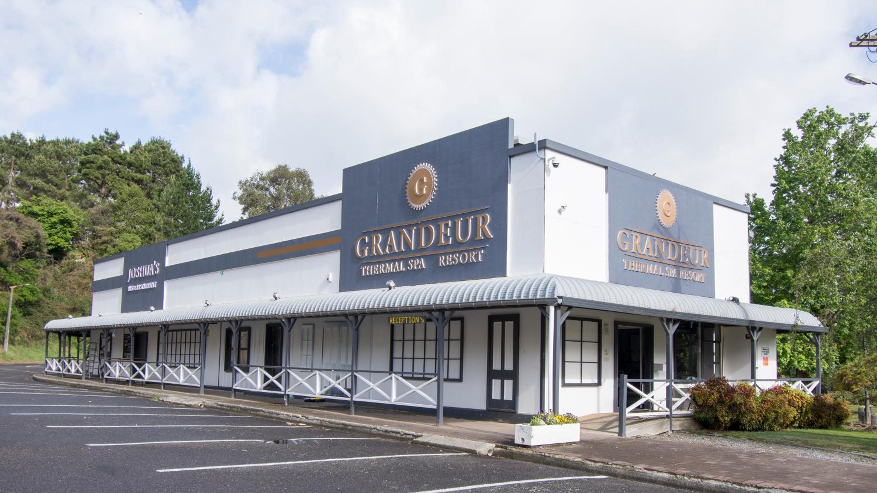 Hotel Grandeur Thermal Spa Resort