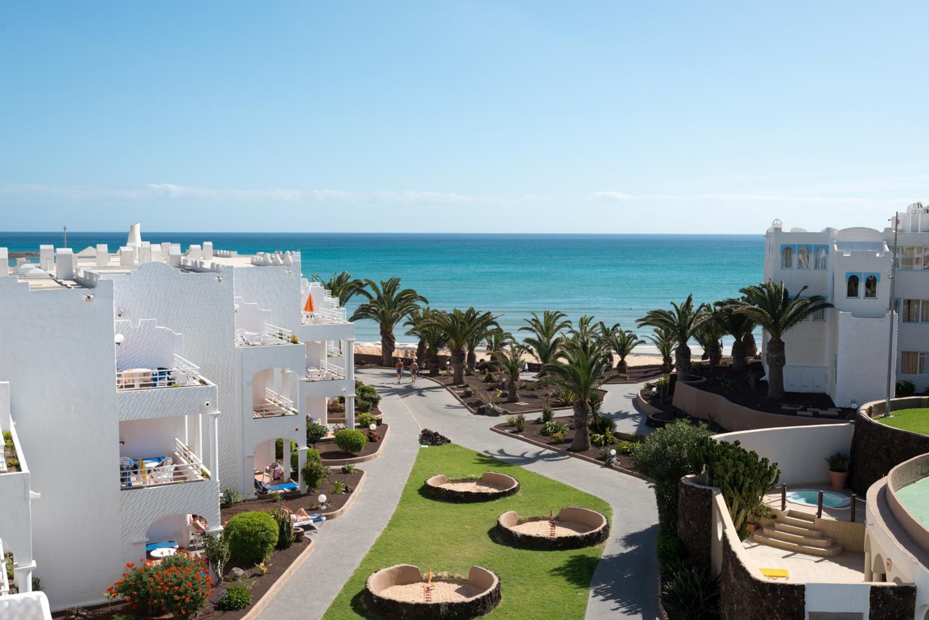 Hotel Sotavento Beach Club