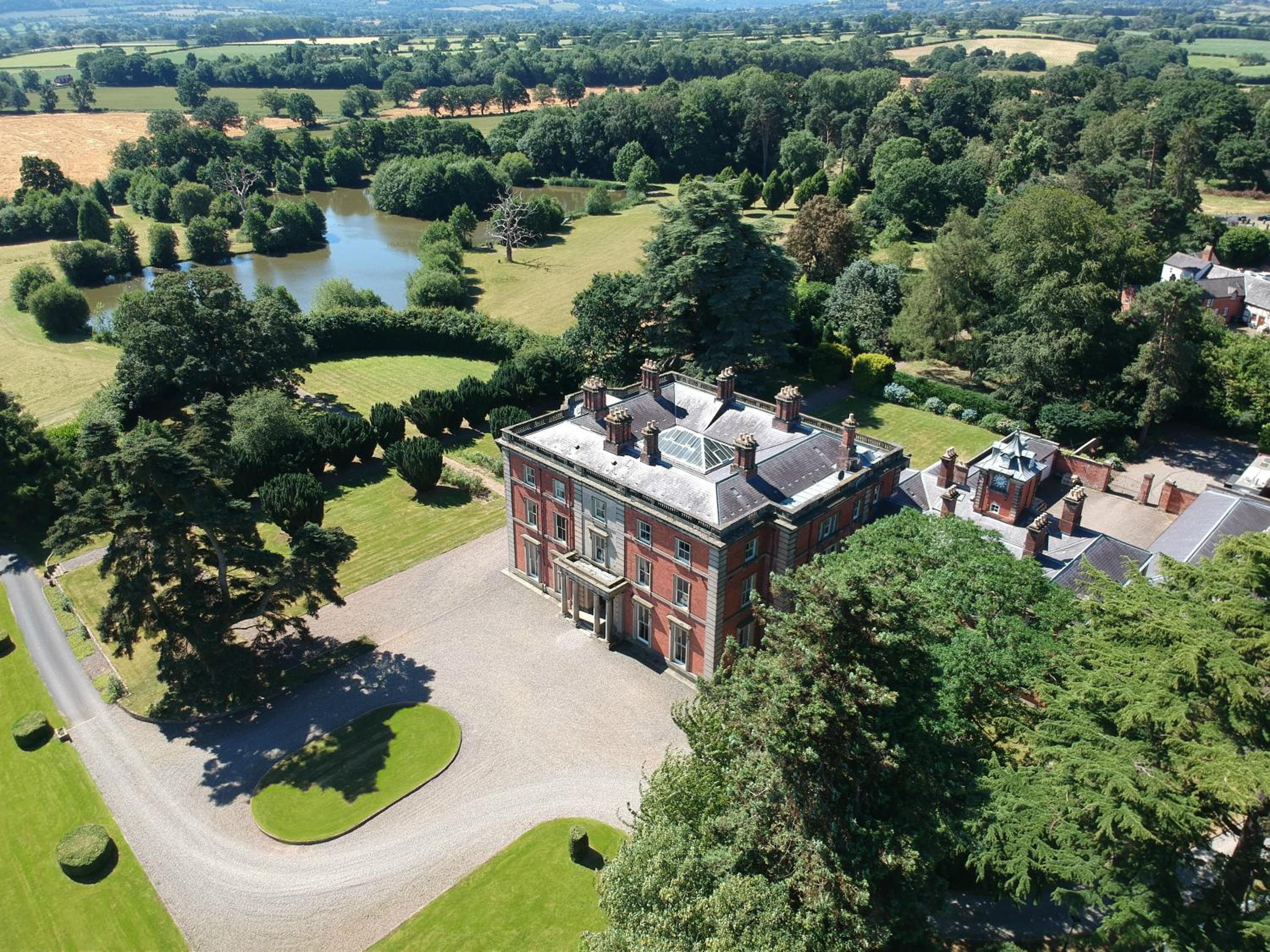 Hotel Netley Hall