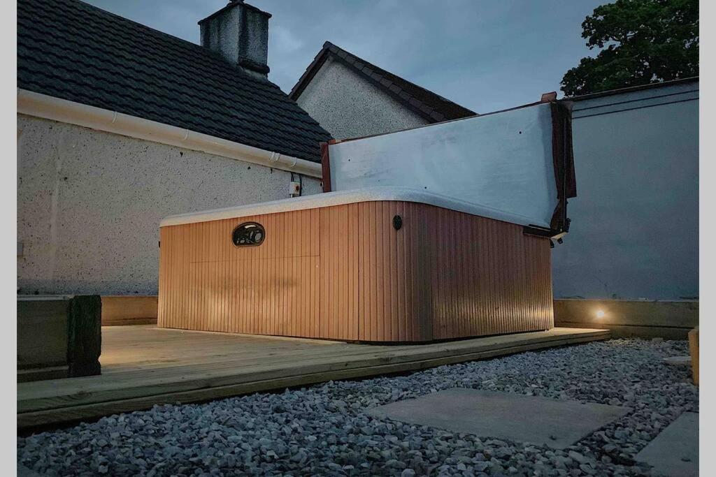 Hotel Highland Hottub Retreat, On Nc500