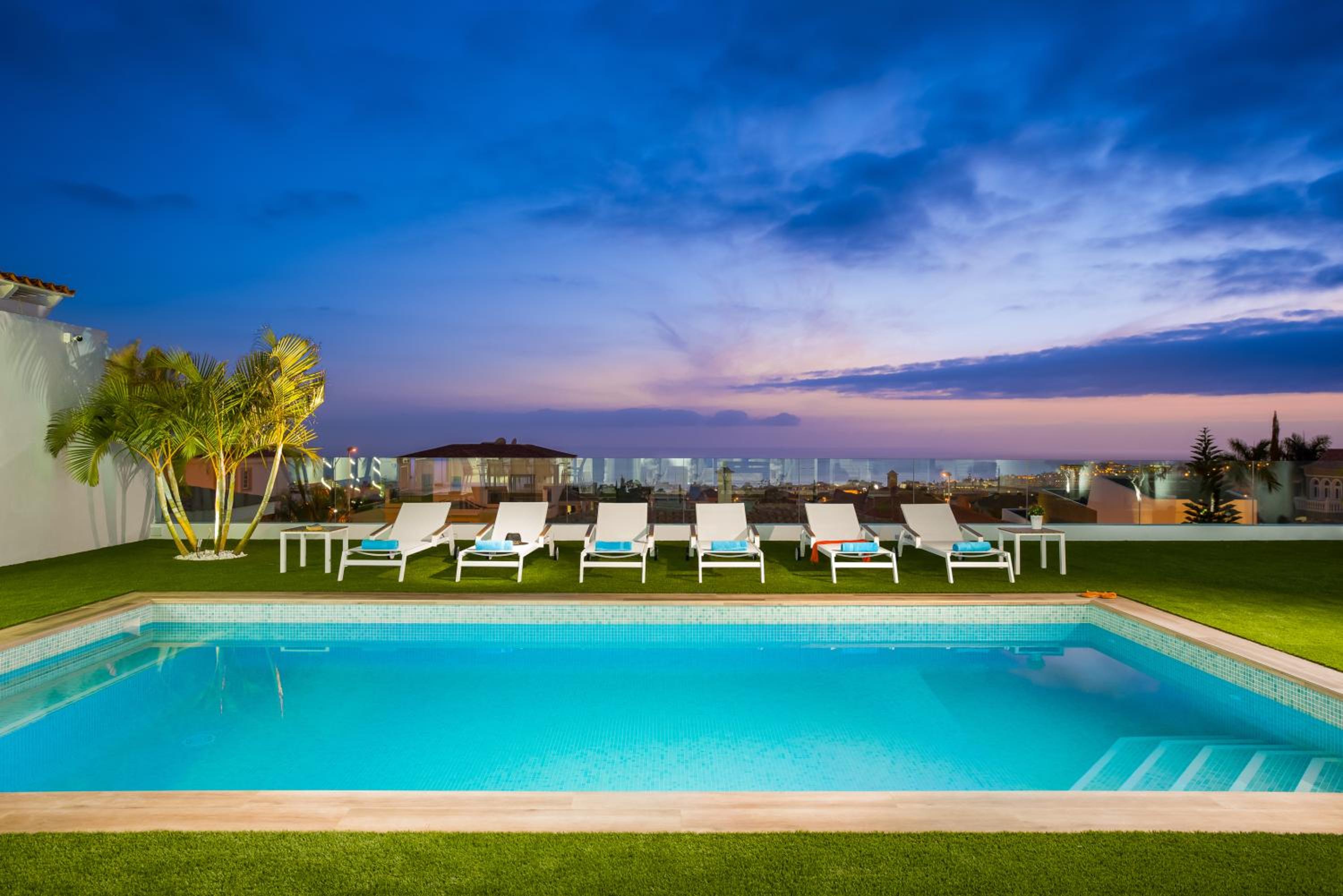 Hotel Villa Valentina Ocean View Heated Pool