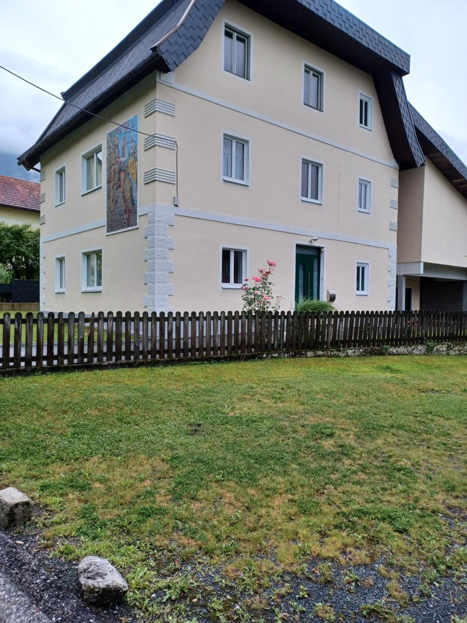 Hotel Ferienwohnung Ganseblumchen