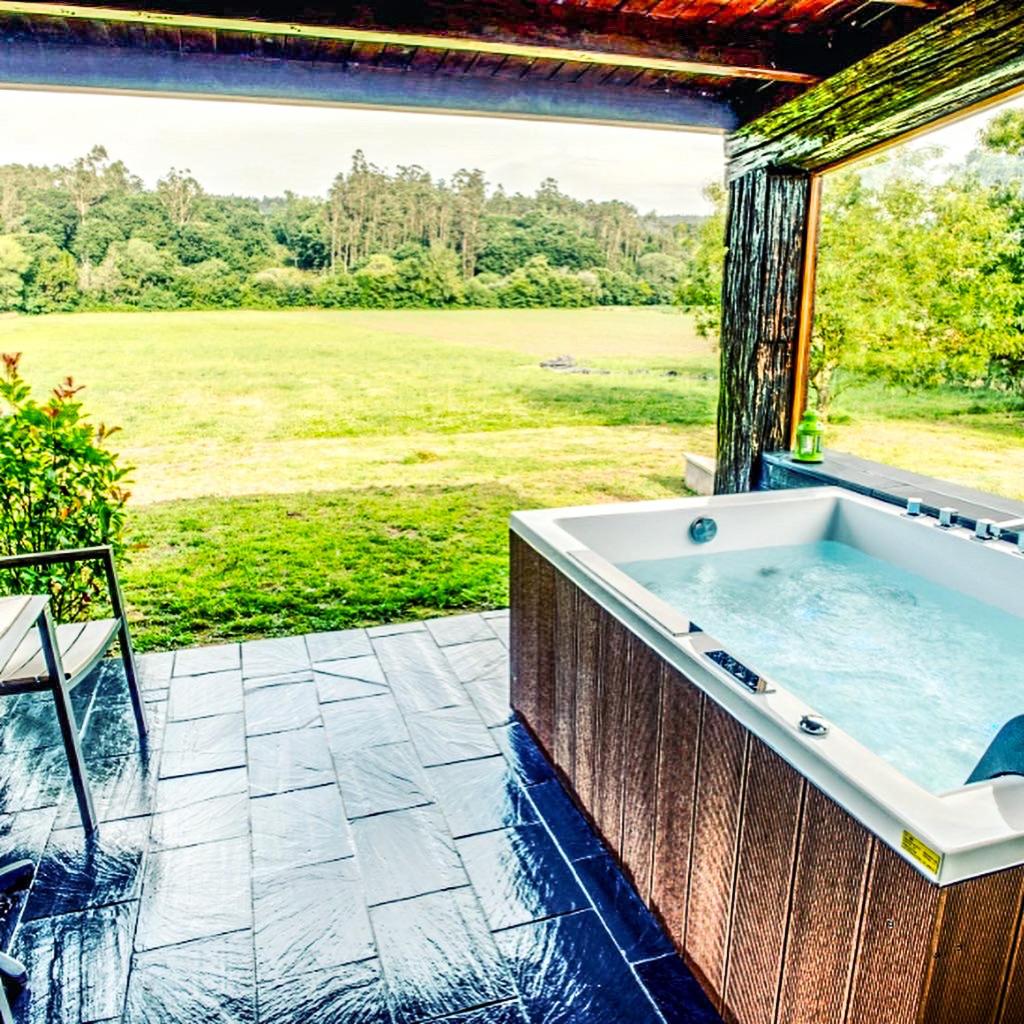 Hotel A Carballeira Do Tambre