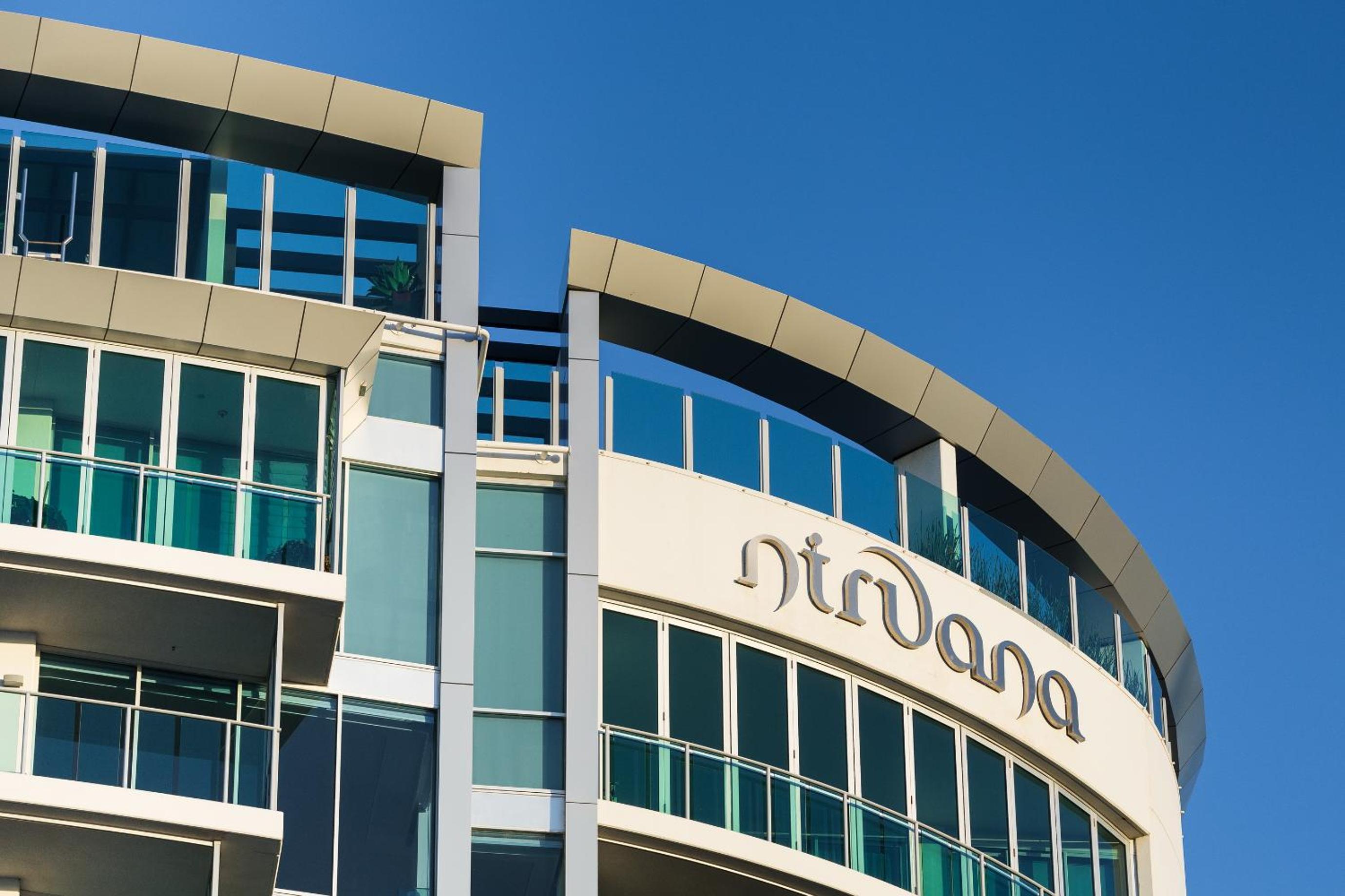 Hotel Nirvana By The Sea