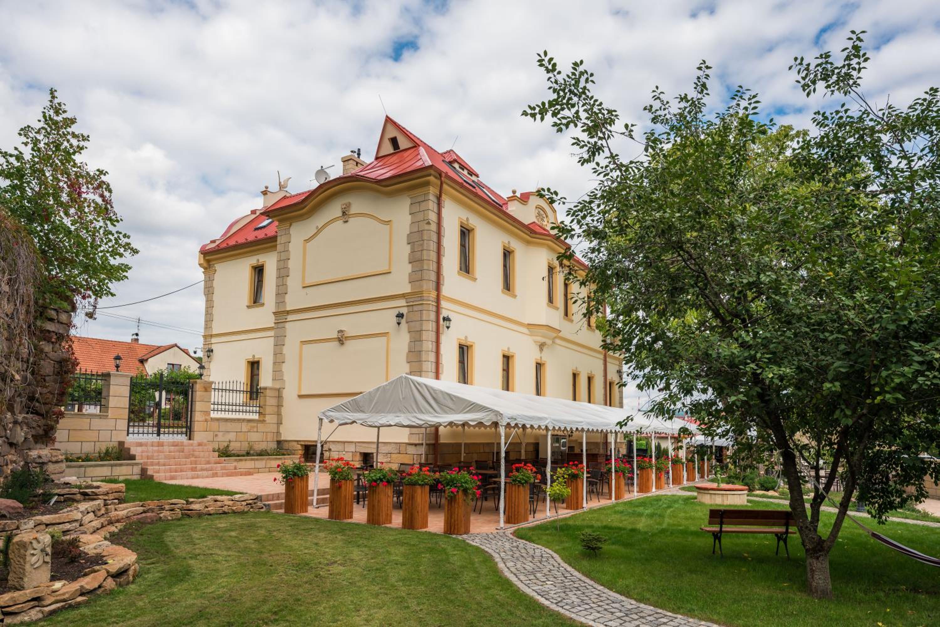 Hotel Villa Libosad