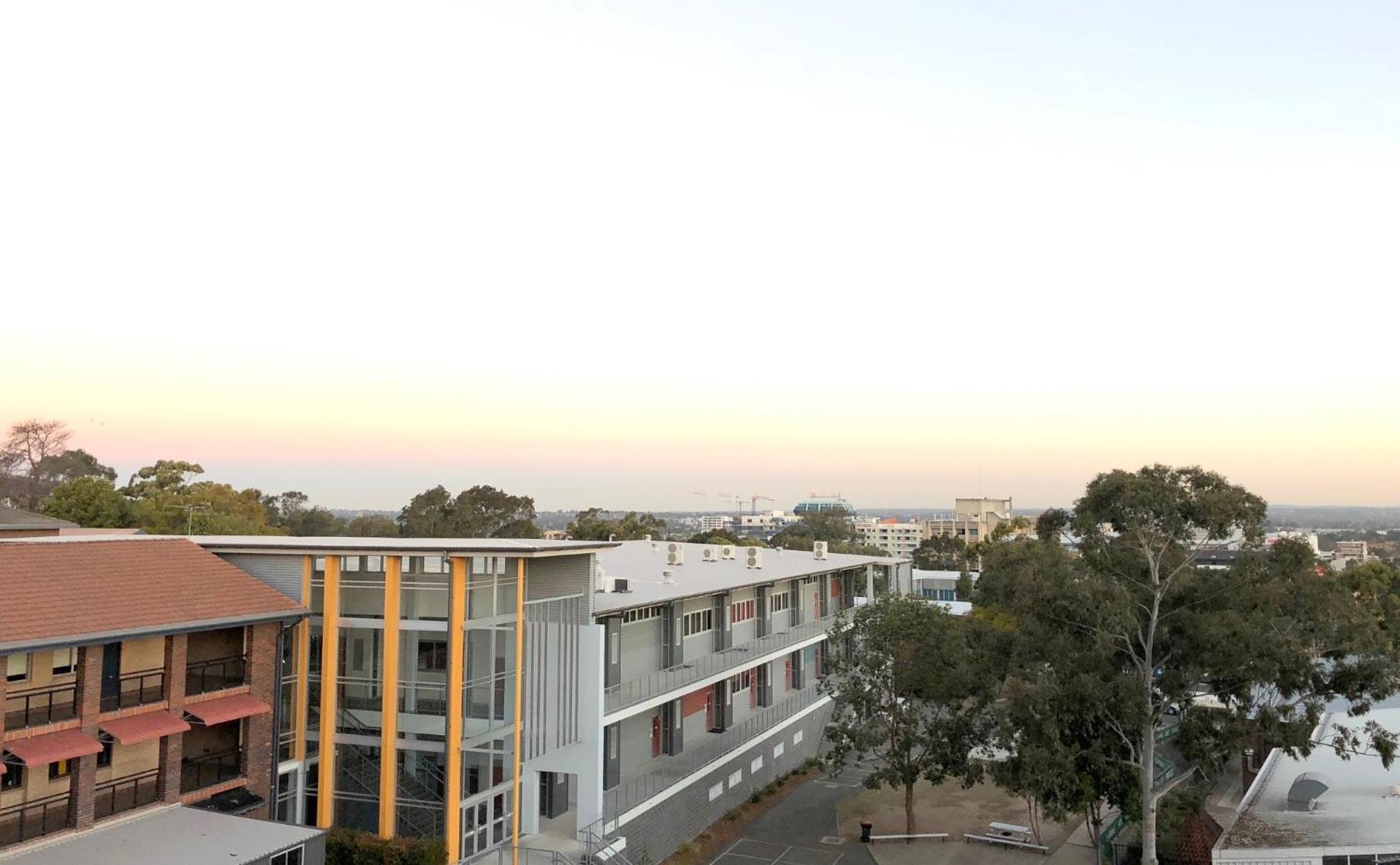 Hotel Nice And Clean Apartment With Free Wifi And Netflix