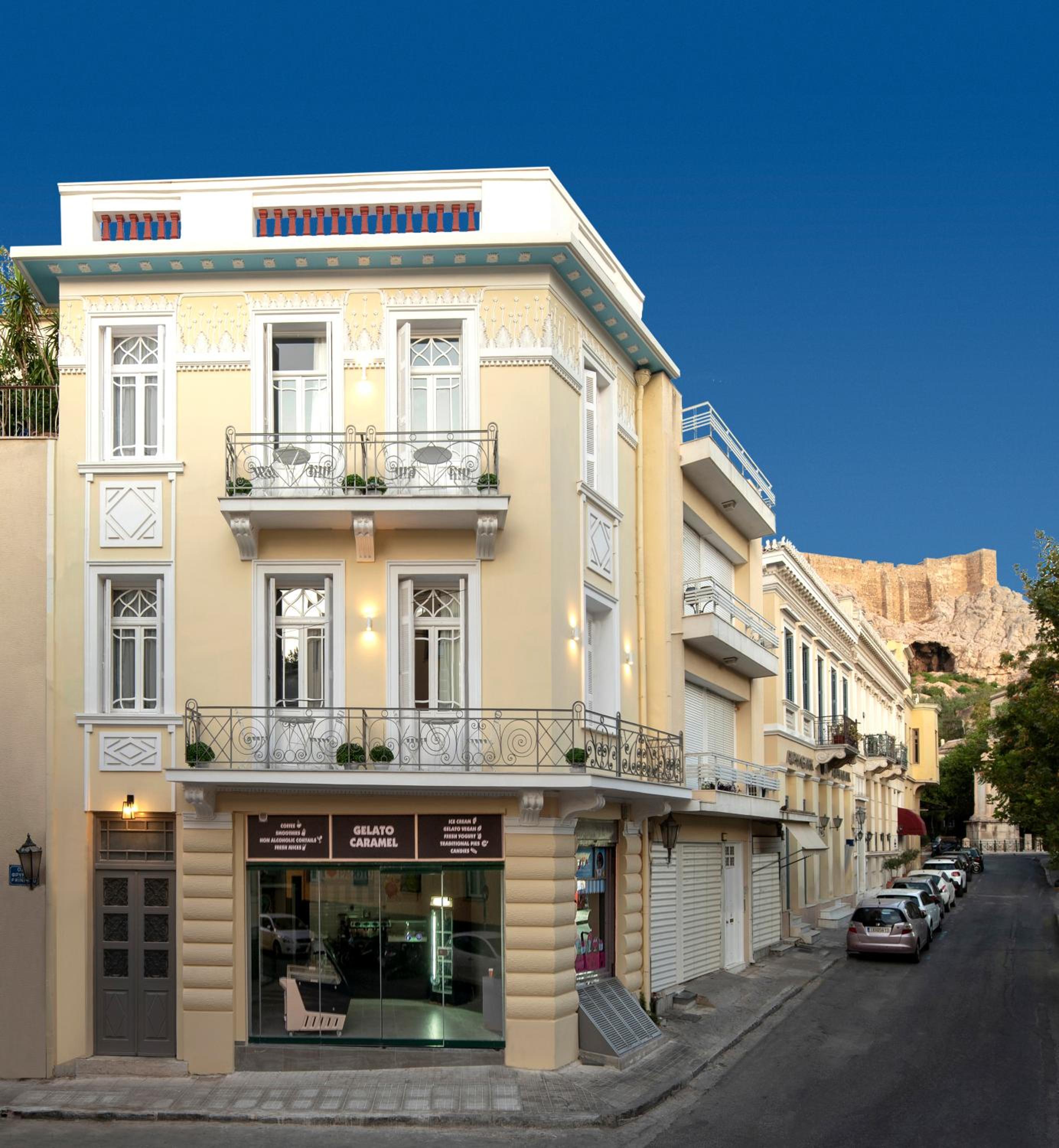 Hotel Plaka Arch Suites