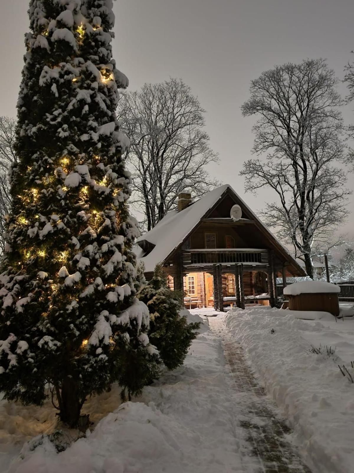 Hotel Brivdienu Maja Bumani
