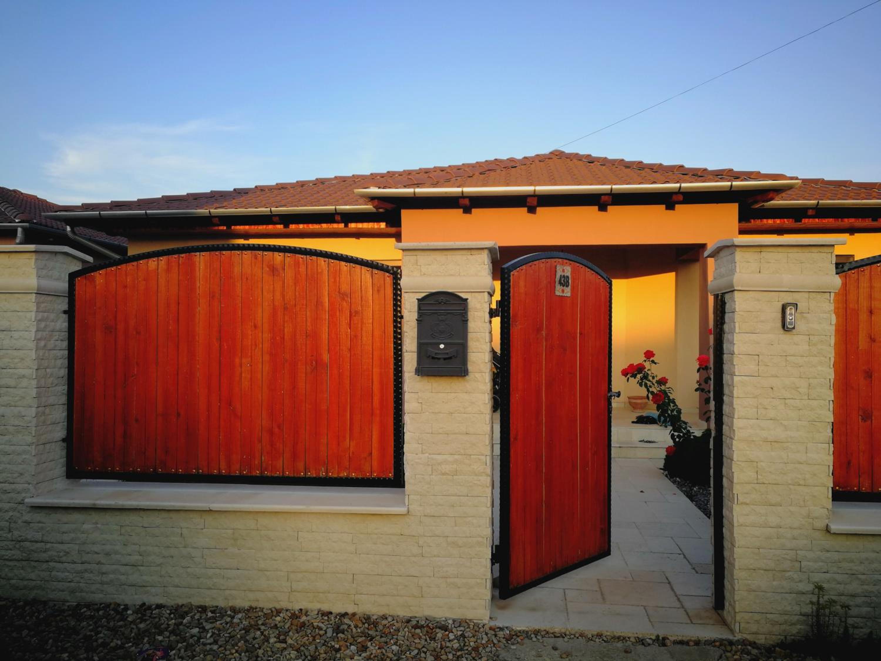 Hotel Sia & Sophie S House