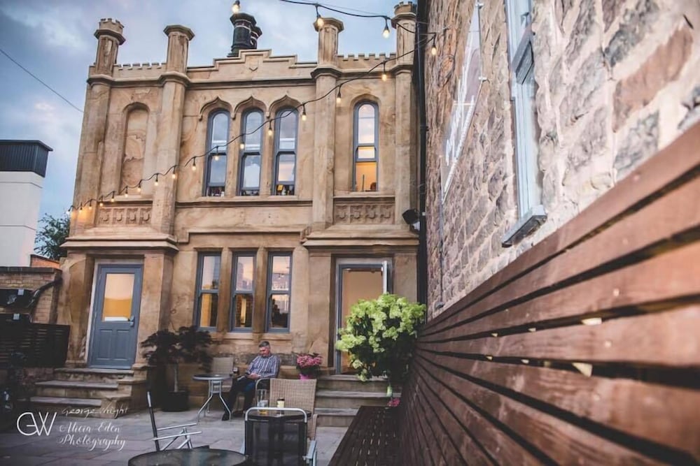 Hotel George Wright Boutique Hotel, Bar & Restaurant