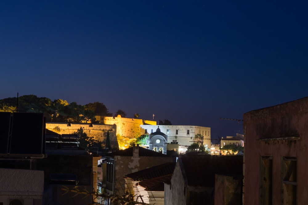 Hotel Cressa Suites – Adults Only