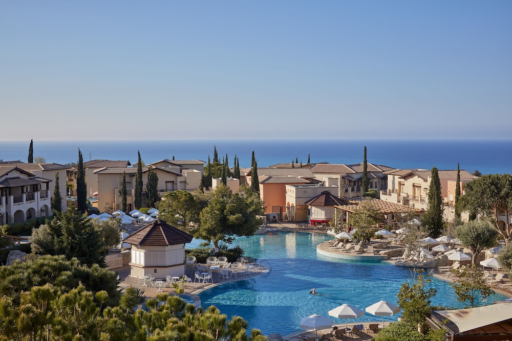 Hotel Aphrodite Hills Hotel