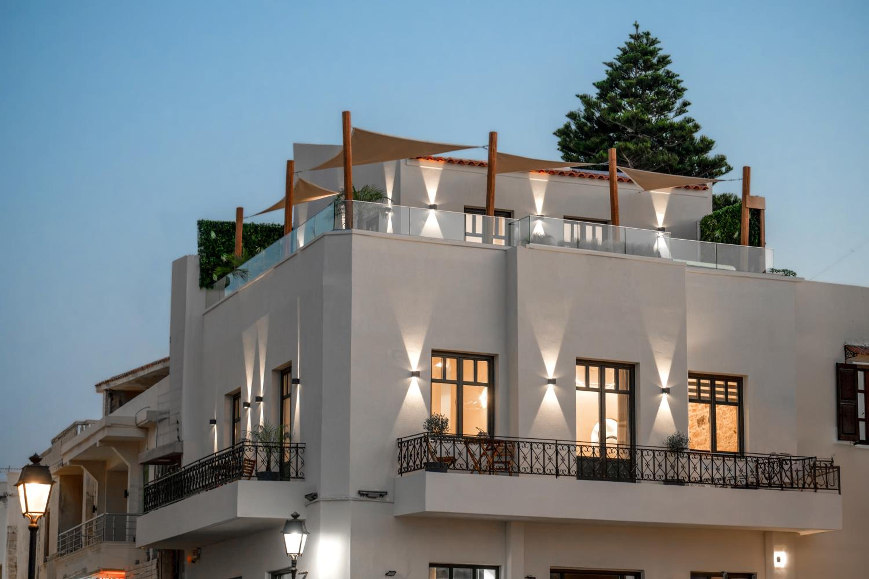Hotel Rettimo Suites, Experience Luxury In The Heart Of Rethymno