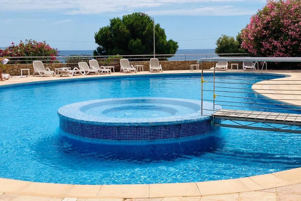 Hotel Appartement Avec Piscine En Bord De Mer