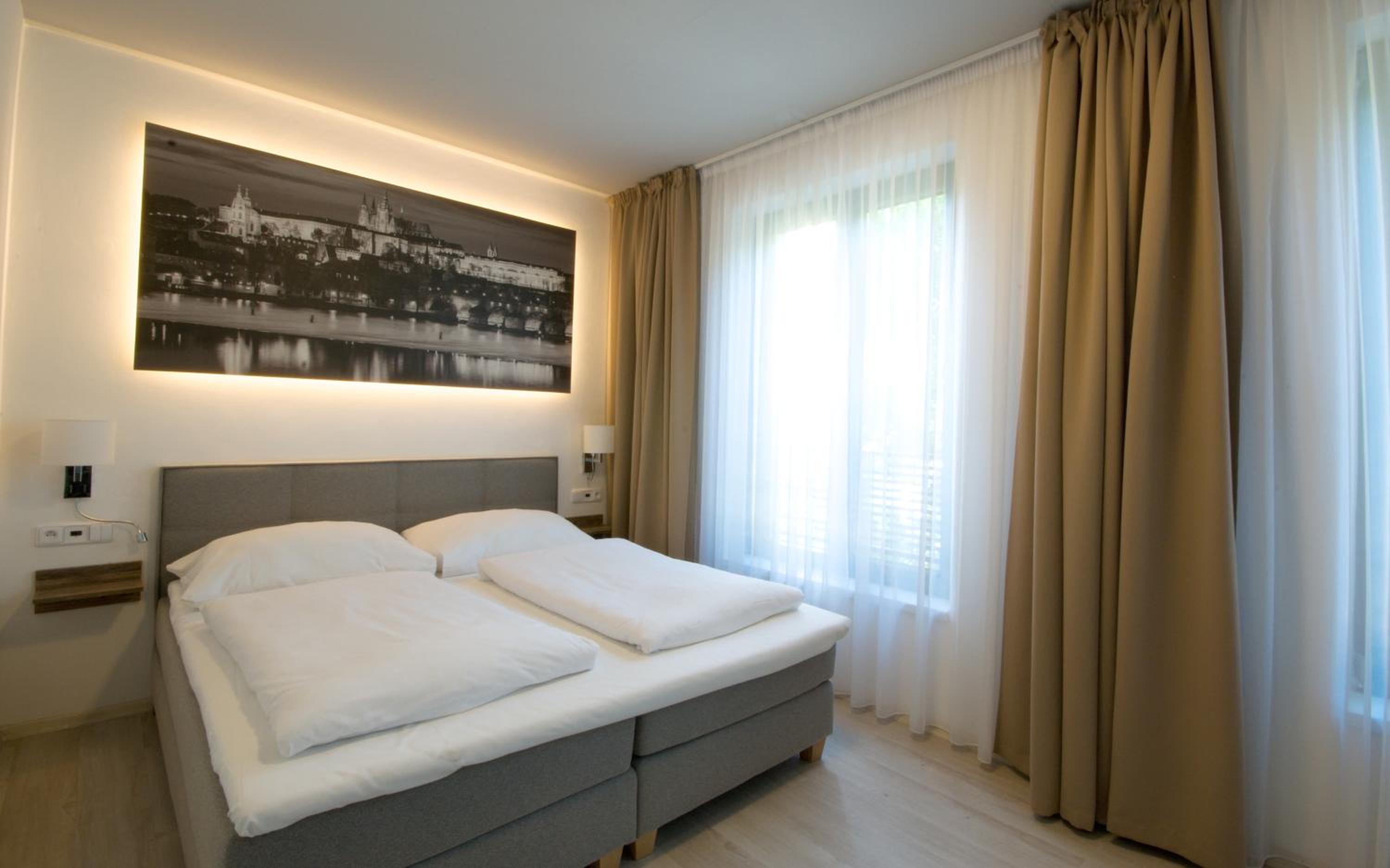 Hotel Adeba