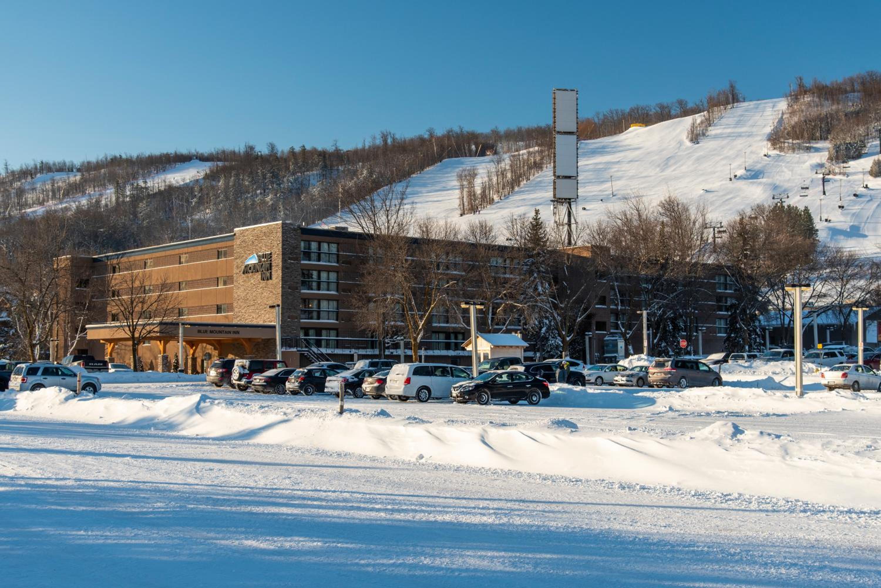 Hotel Blue Mountain Resort Inn