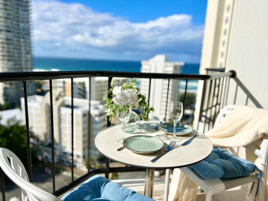Hotel Ocean Front Studio, 2beds, Free Wi-fi