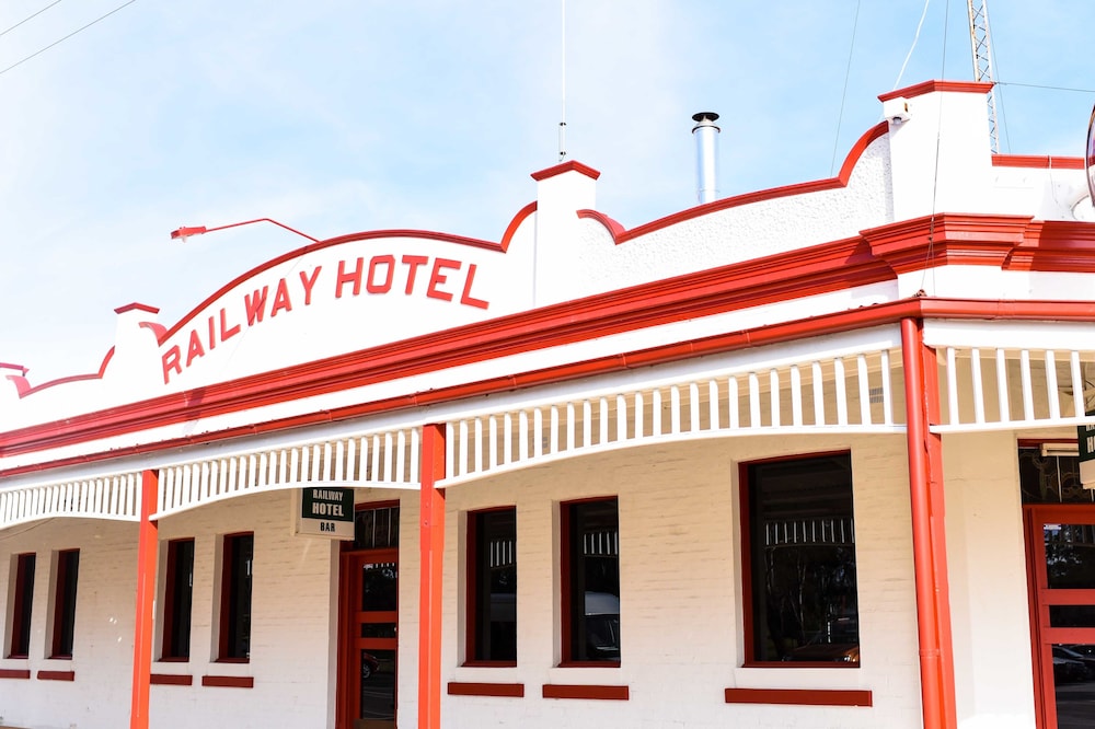 Hotel Heyfield Railway Hotel