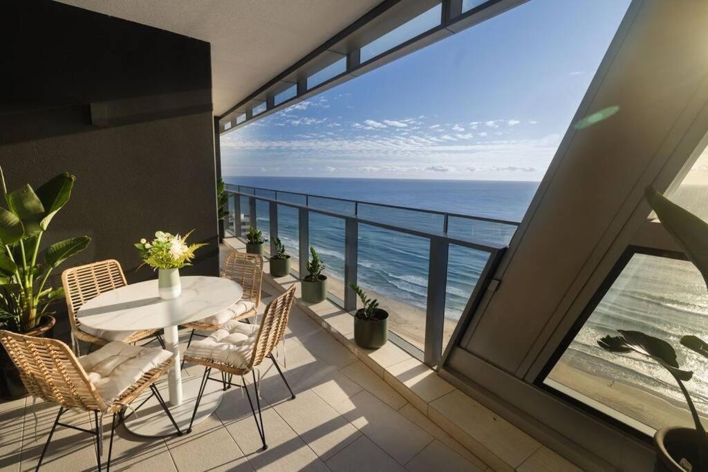Hotel Beachfront Luxury