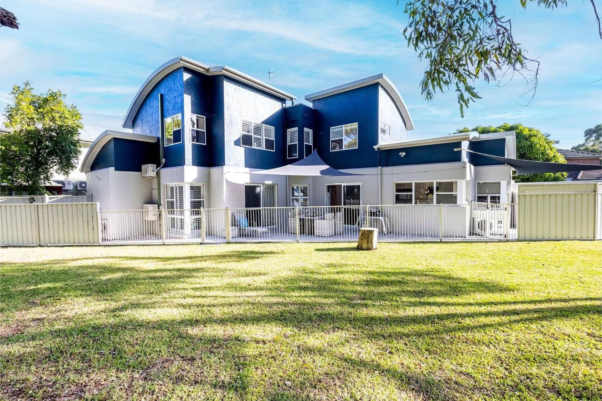 Hotel Banksia At Fingal 1 92 Rocky Point Rd Aircon Spa And Wi Fi