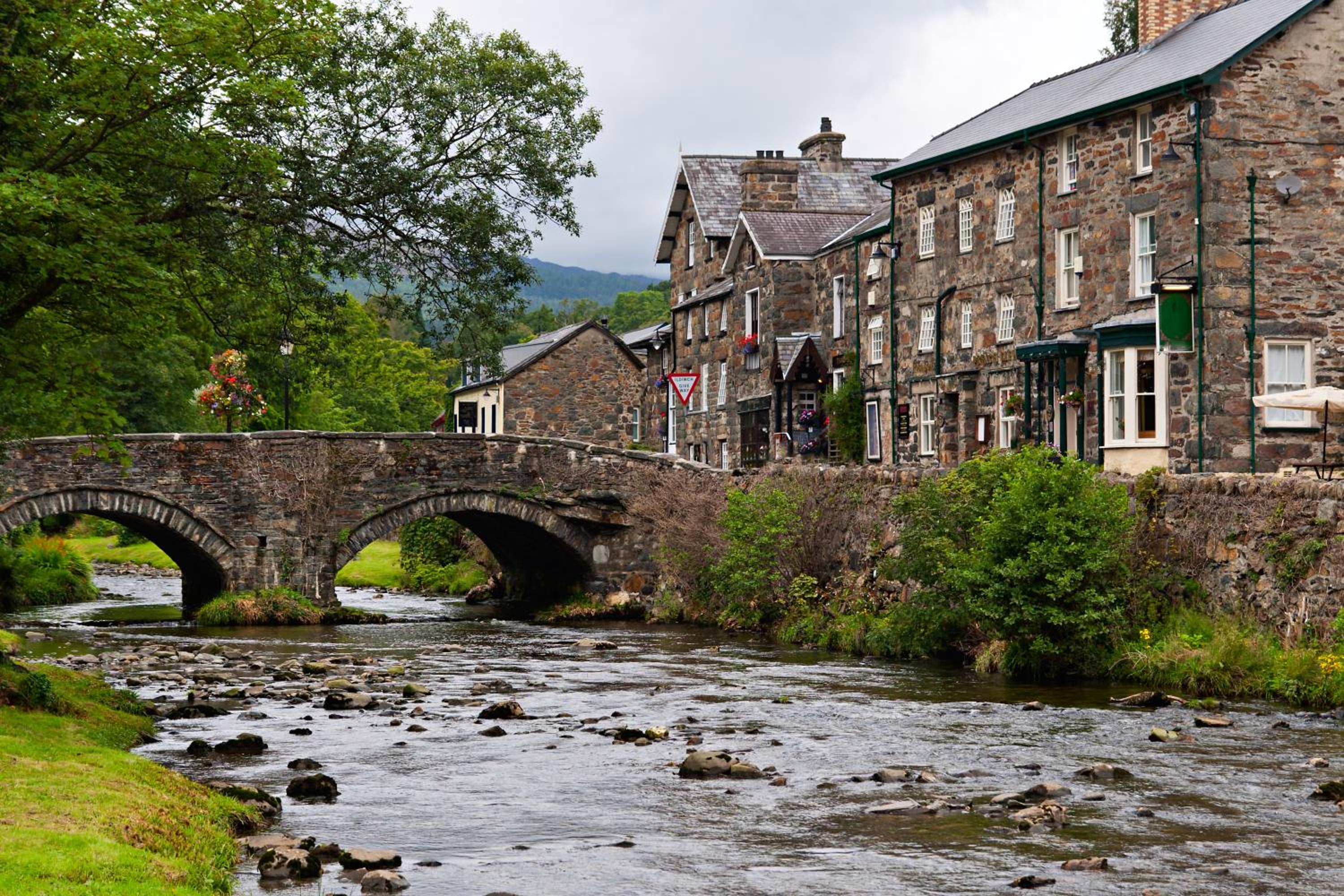 Hotel The North Wales Gathering - Hot Tub & Sleeps Up To 16