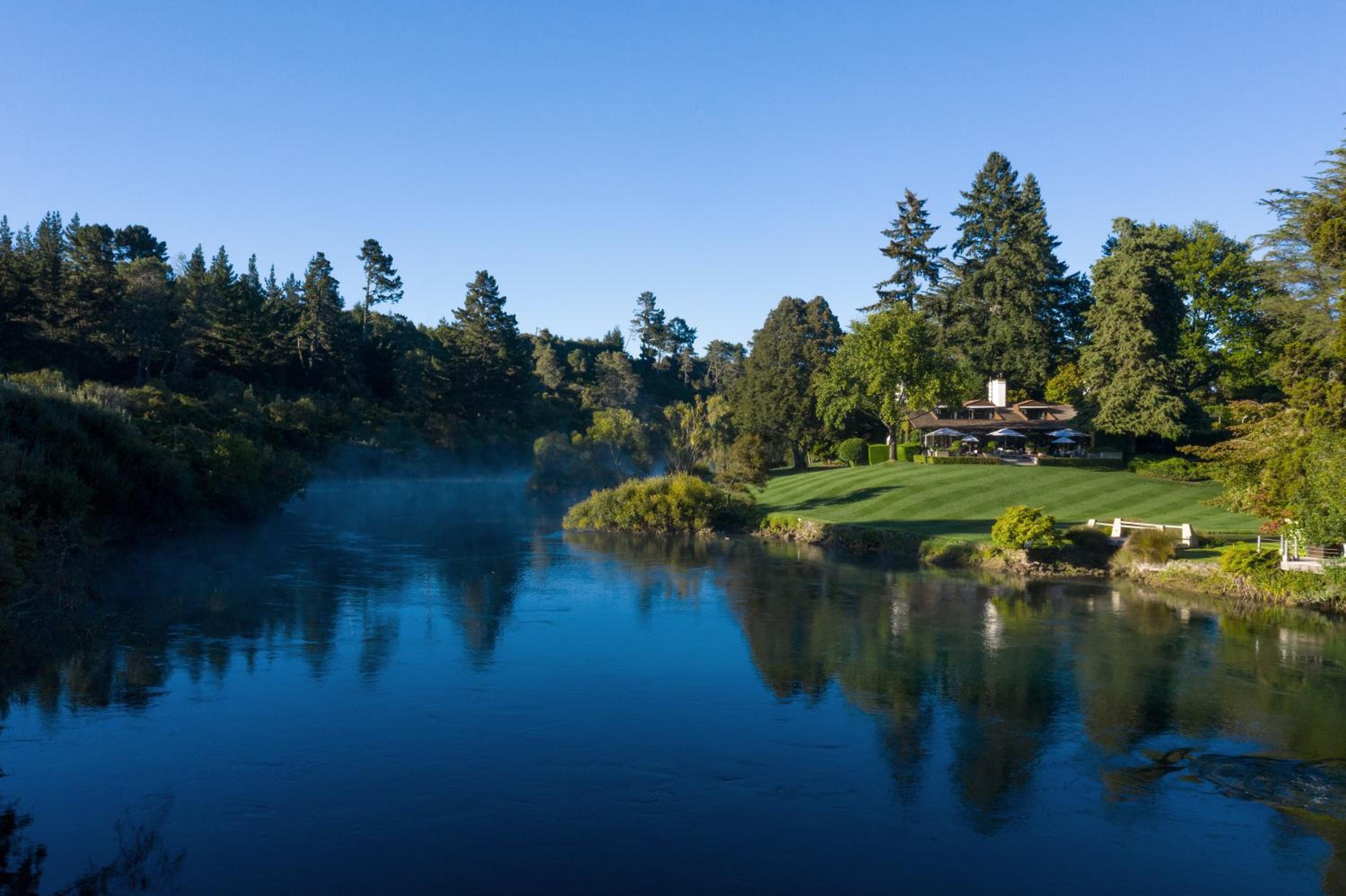 Hotel Huka Lodge