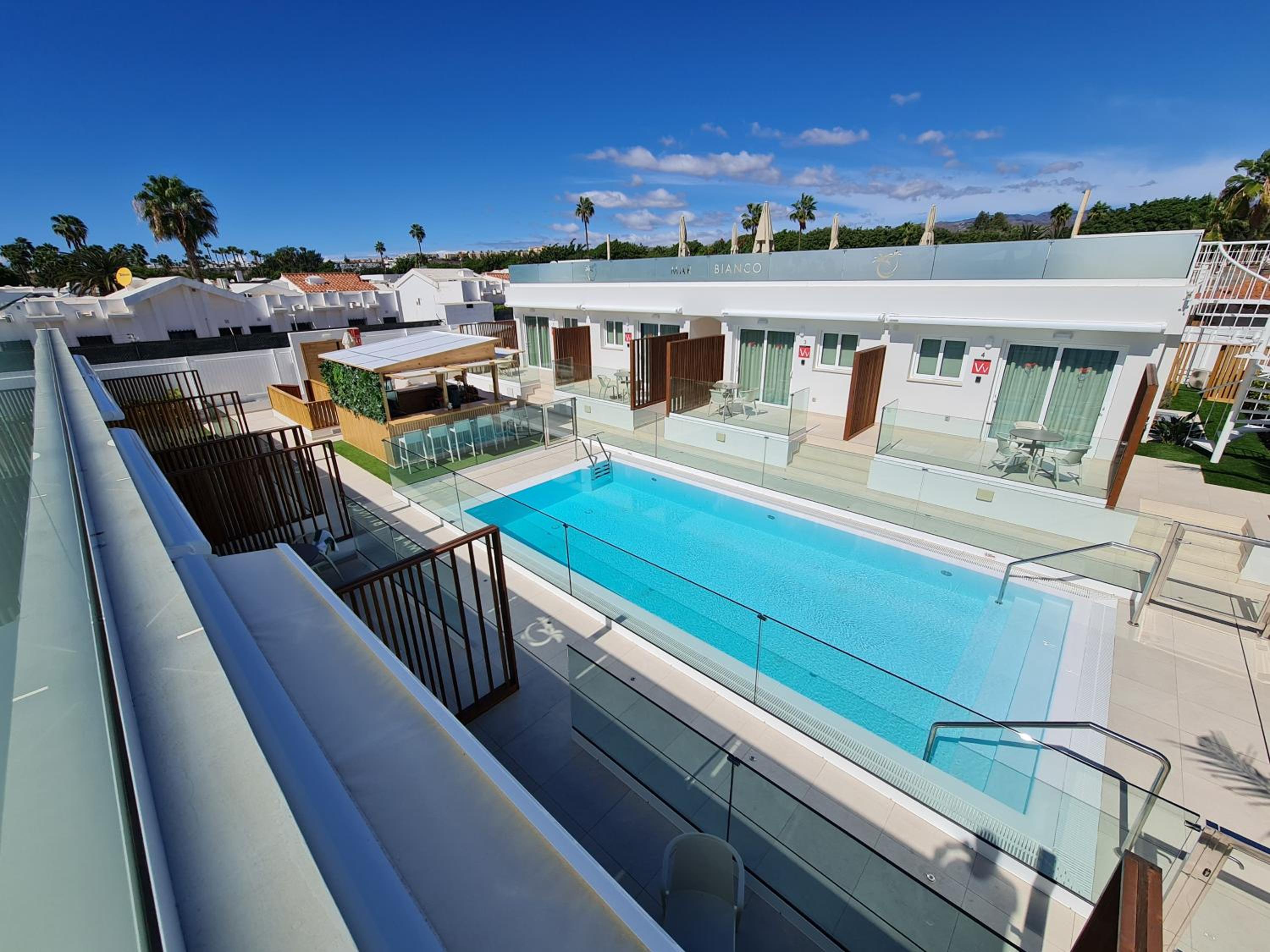 Hotel MAR BIANCO - Gay Men Only