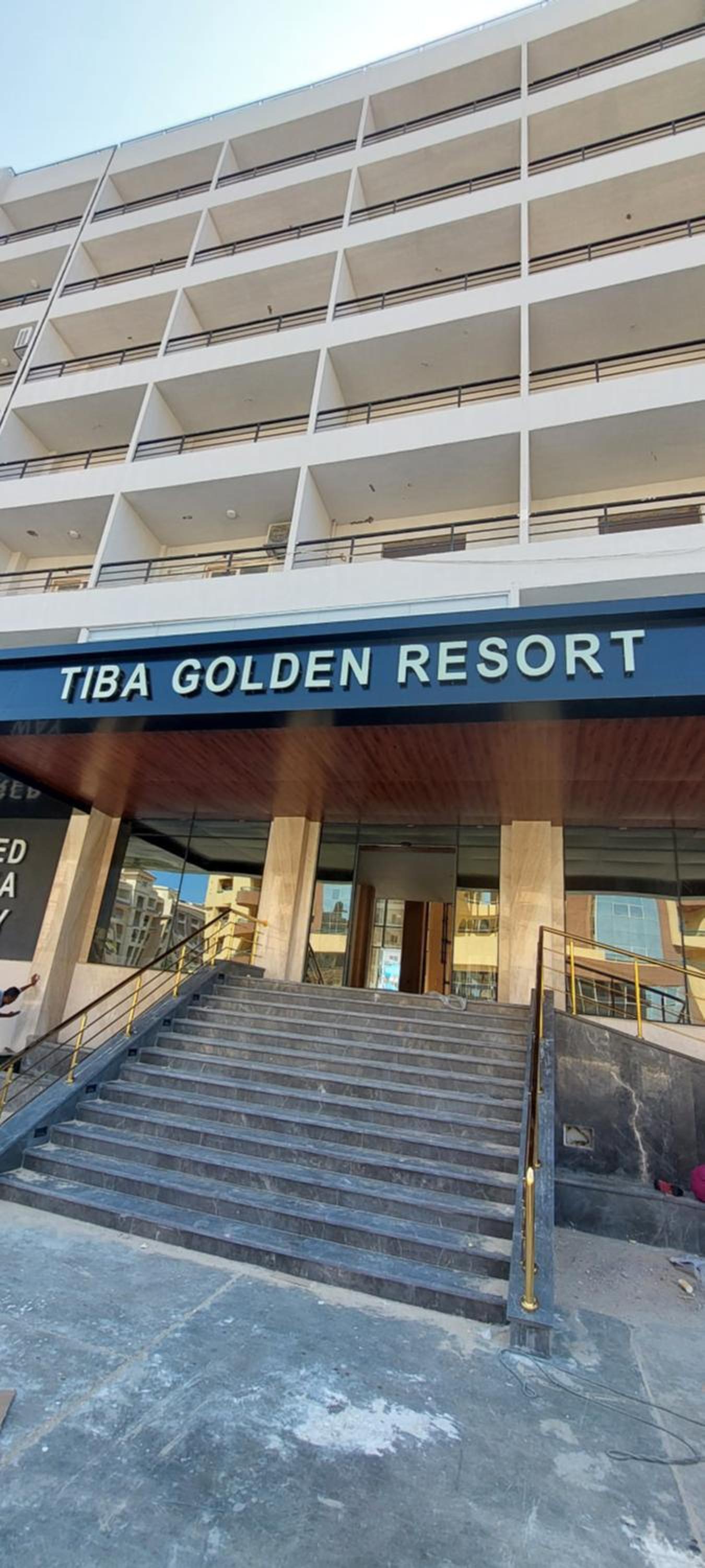 Hotel Tiba Golden Resort, Down Town
