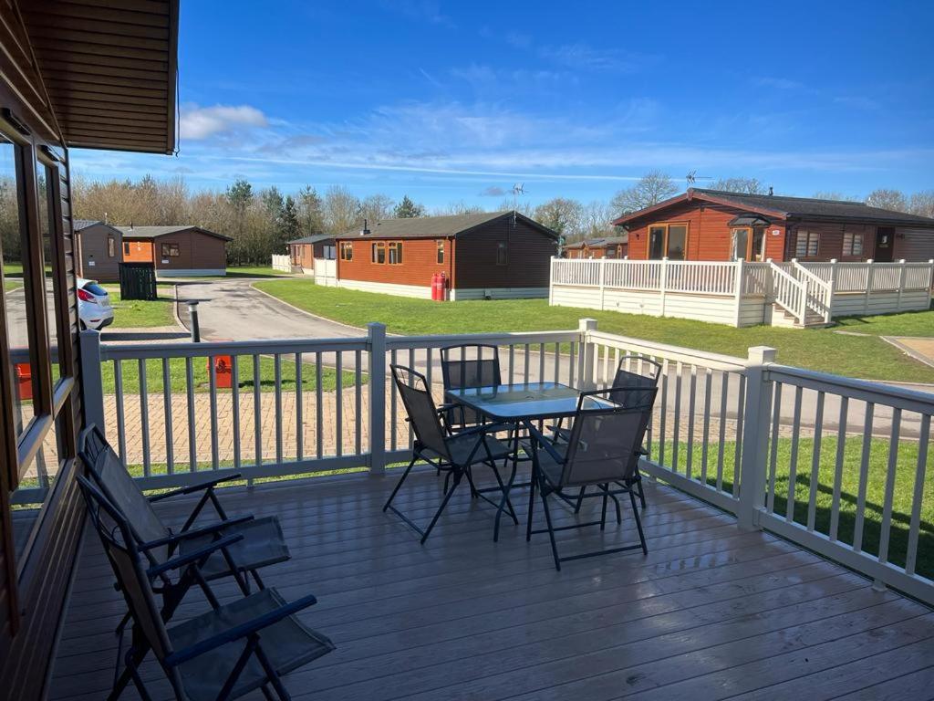 Hotel Tulip Lodge With Hot Tub