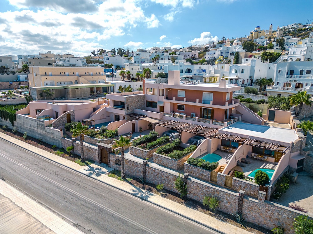 Hotel Perla Nera Suites