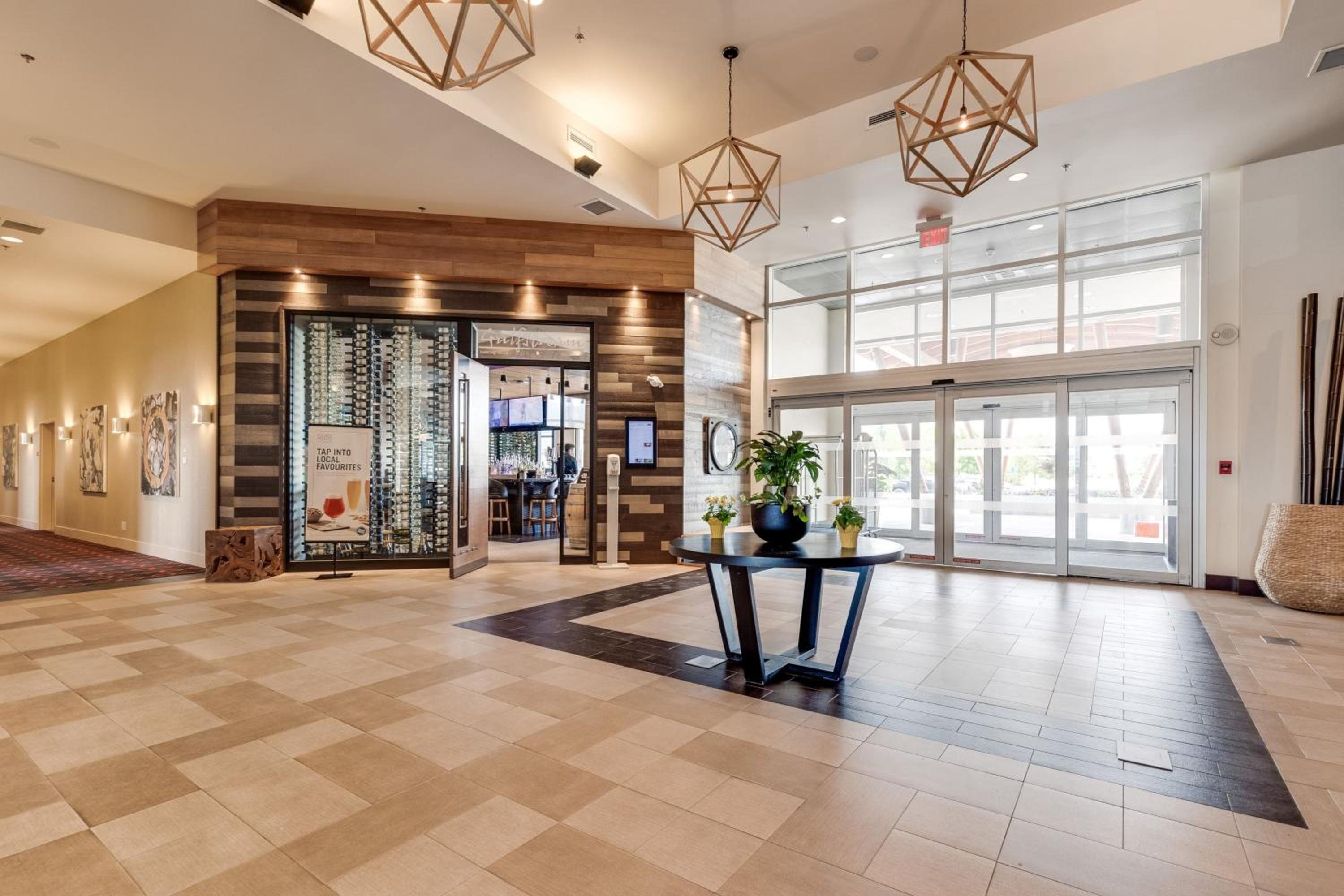 Hotel Four Points by Sheraton Kelowna Airport
