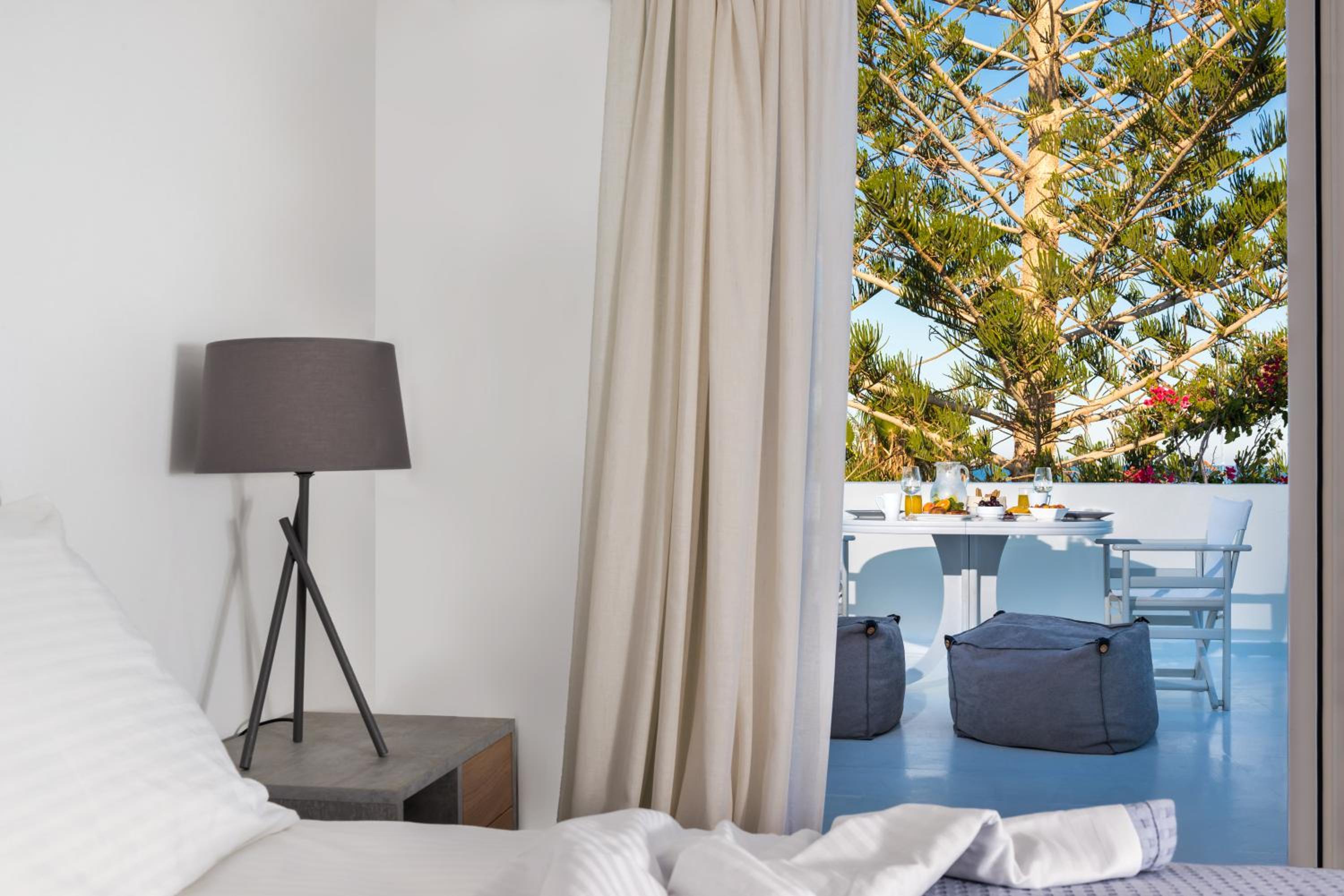 Hotel Damma Beachfront Luxury Villa