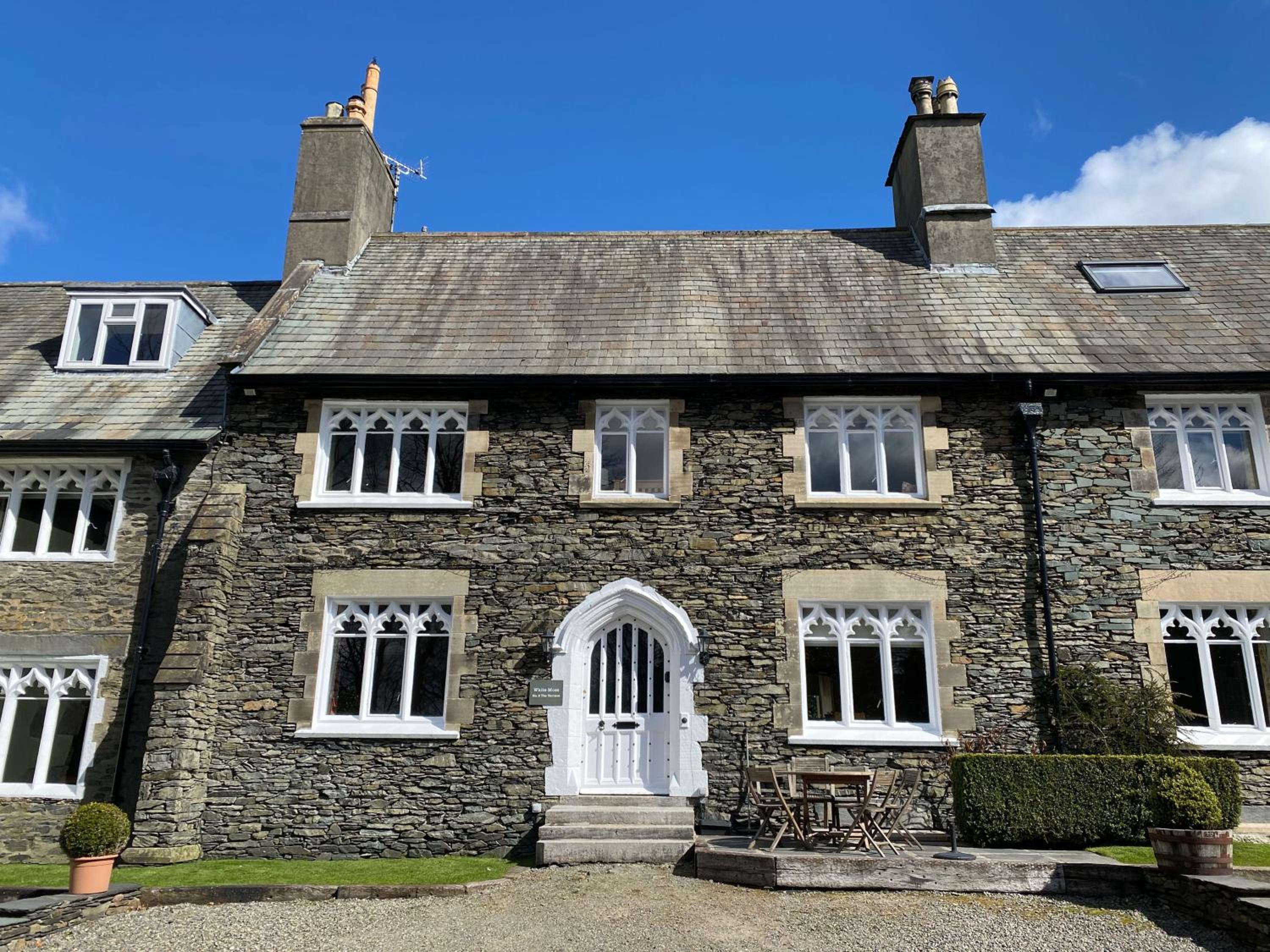 Hotel White Moss