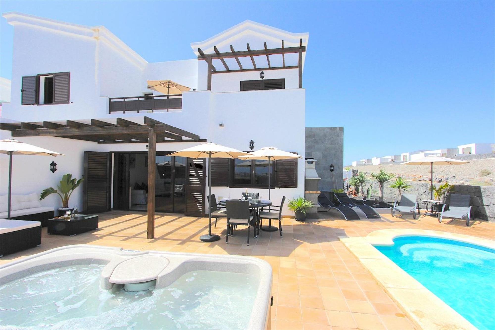 Hotel Villa Playa Blanca