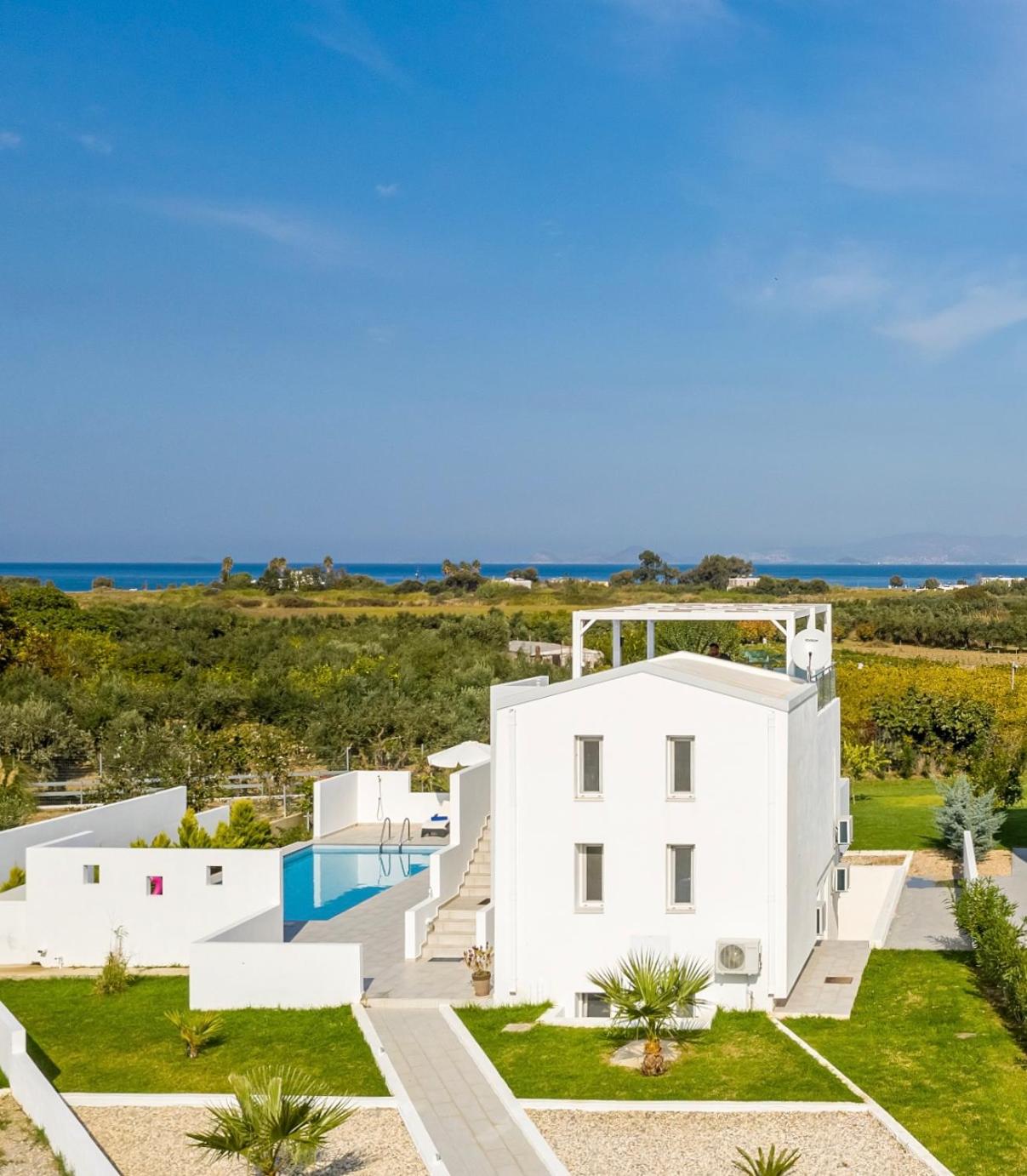 Hotel Asteria Pearl Villa 2 With Rooftop Jacuzzi