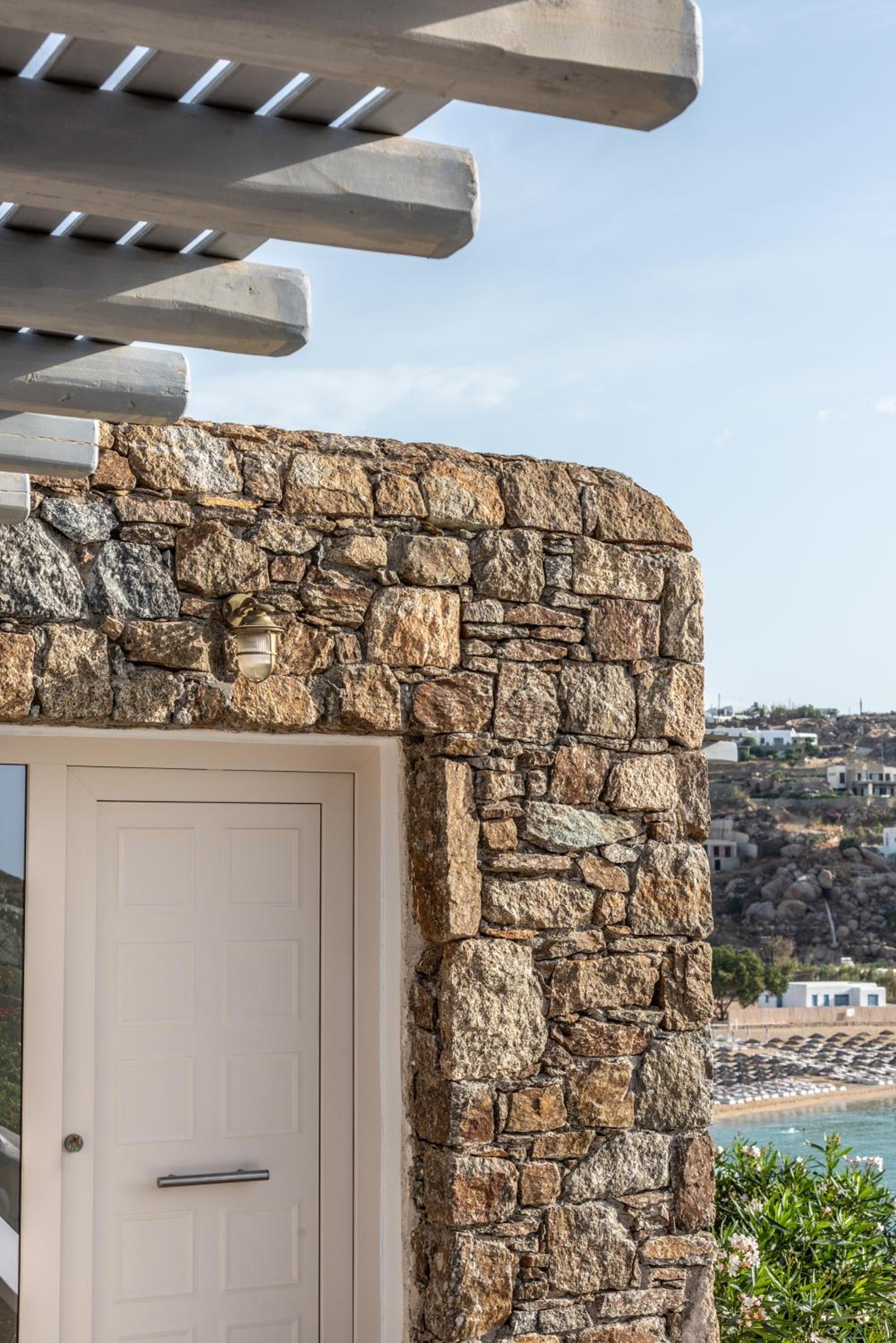 Hotel Etesians Suites & Villas
