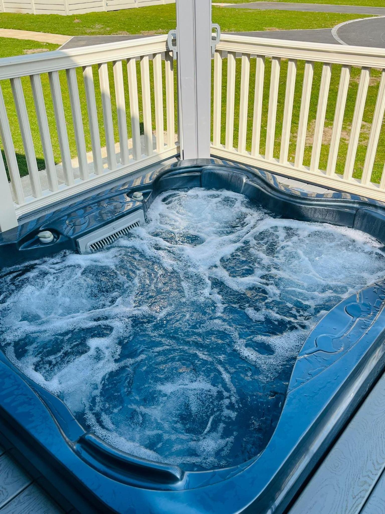 Hotel Hawthorne Villa With Hot Tub